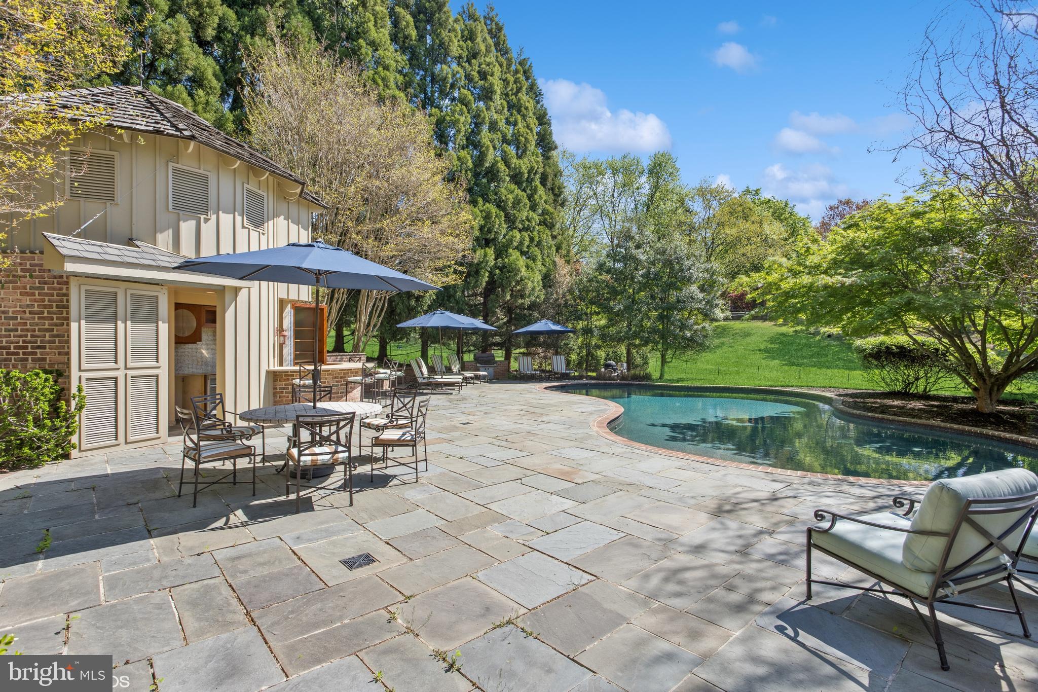 THE CLEARINGS - Residential