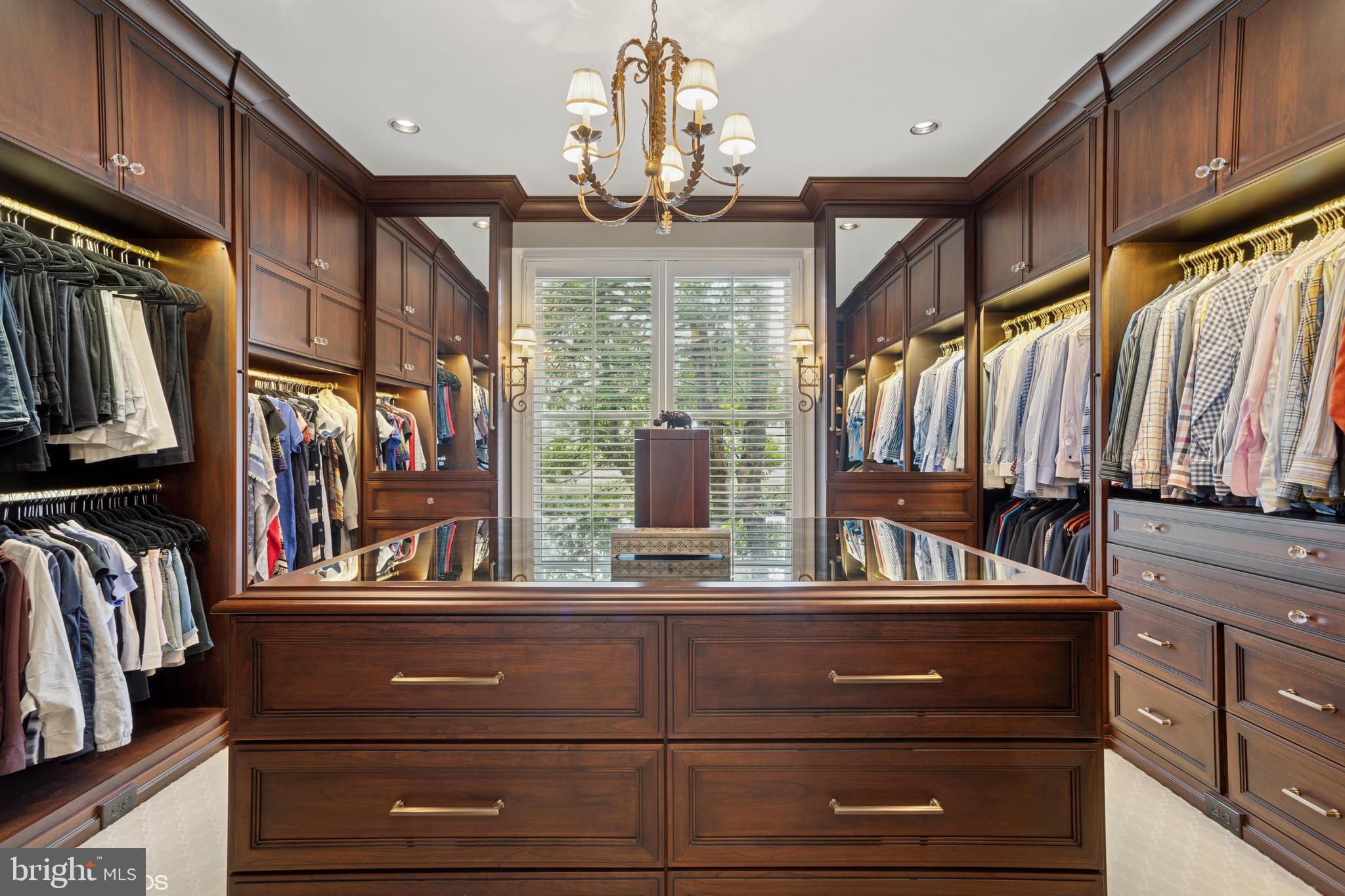 THE CLEARINGS - Residential