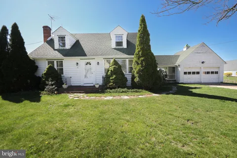 11 Valley Farm Road, Westampton, NJ MLS: NJBL2084796
