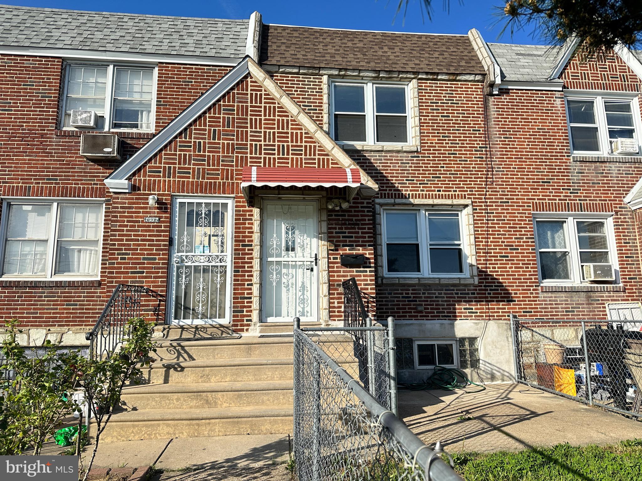CASTOR GARDENS - Residential