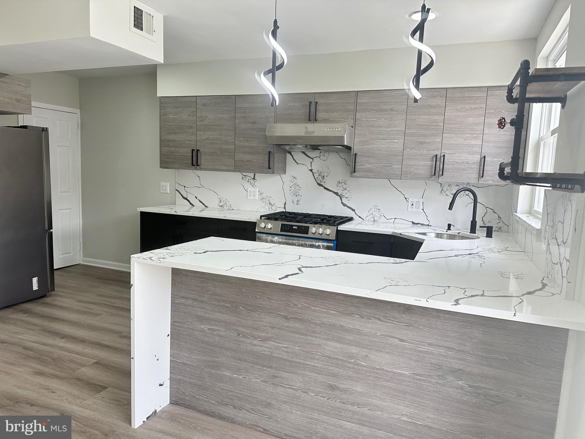 CASTOR GARDENS - Residential