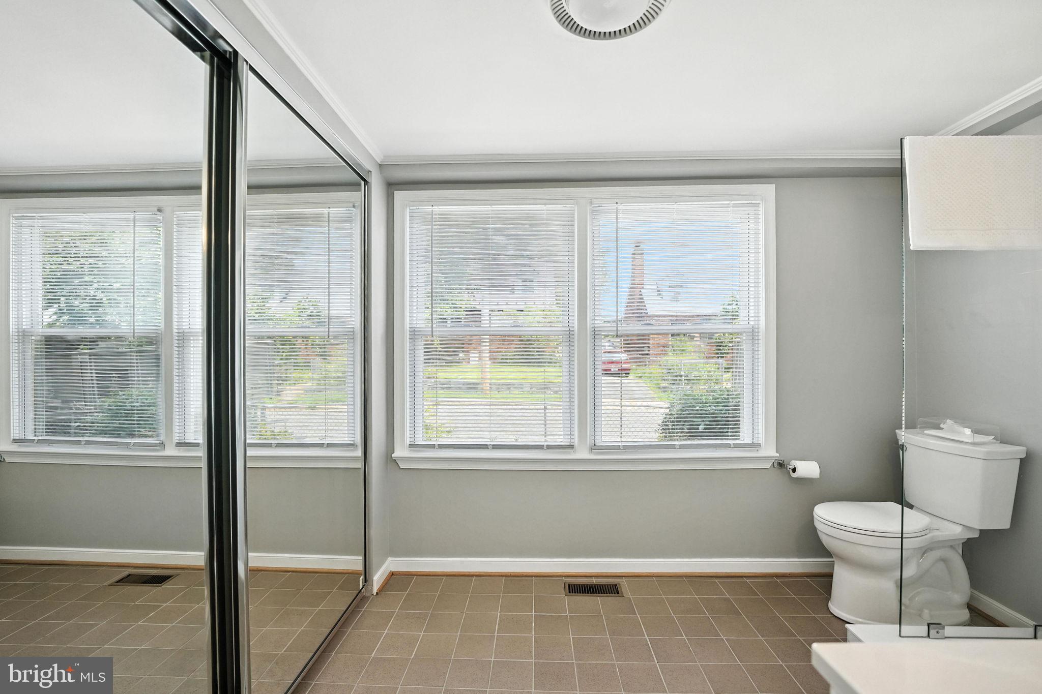 DOUGLAS PARK - Residential