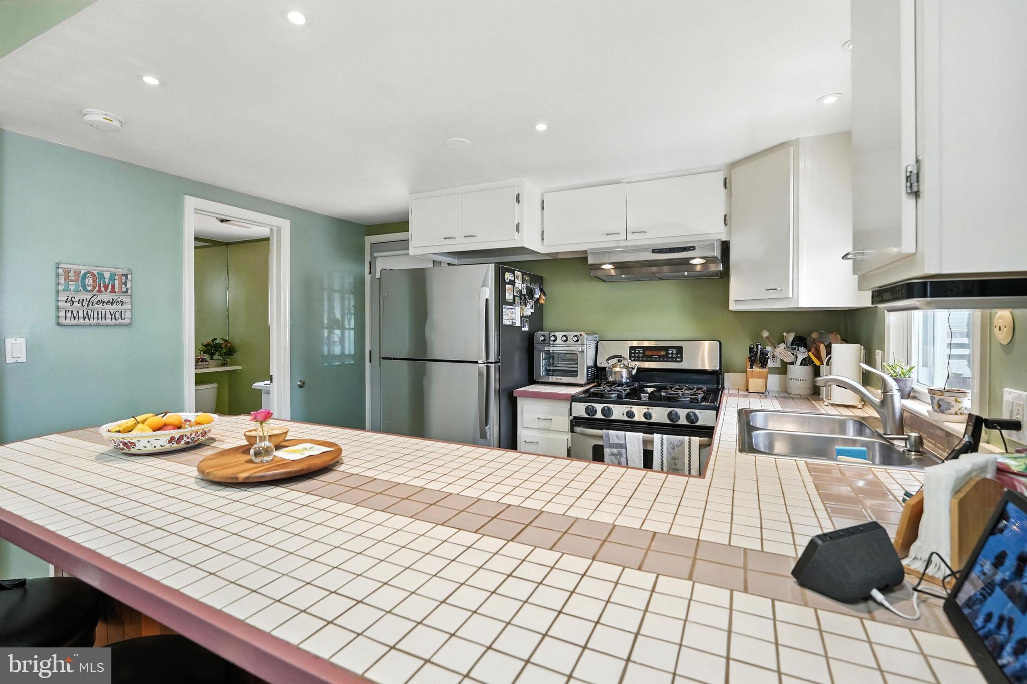 DOUGLAS PARK - Residential