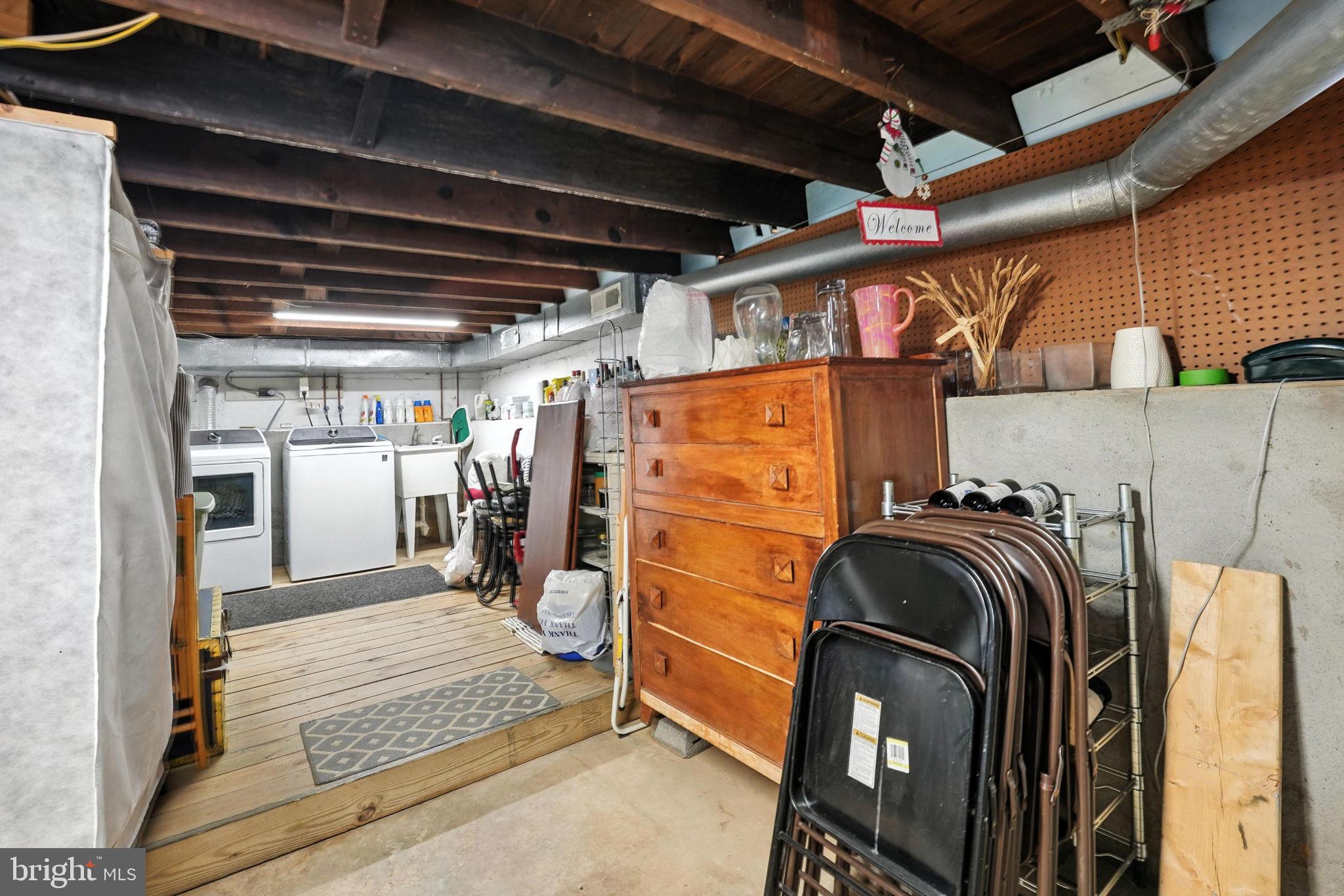 DOUGLAS PARK - Residential