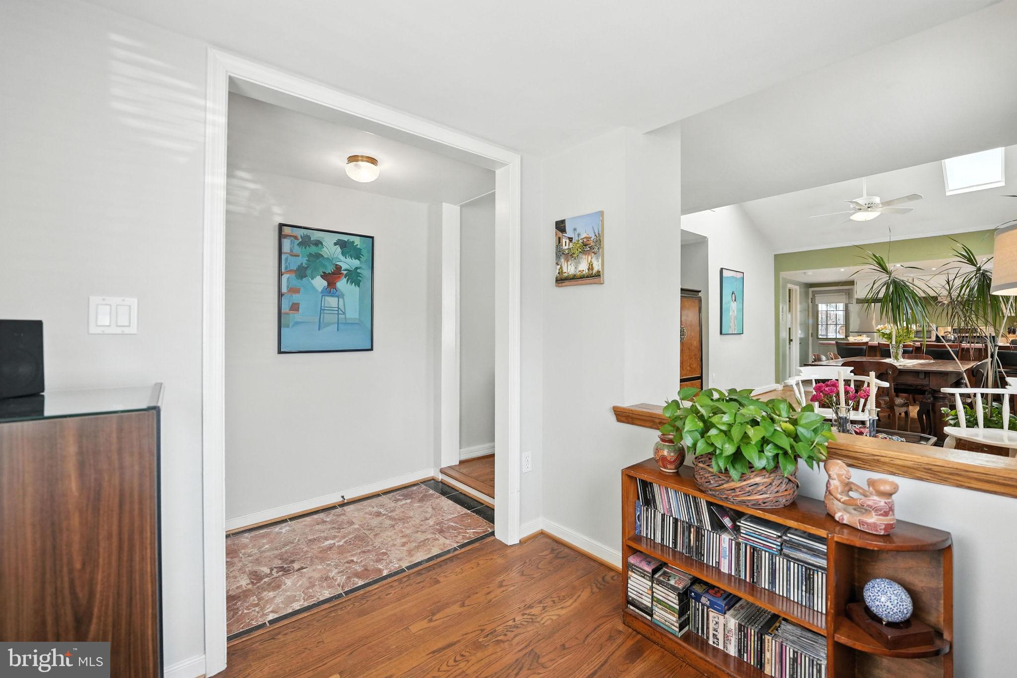 DOUGLAS PARK - Residential