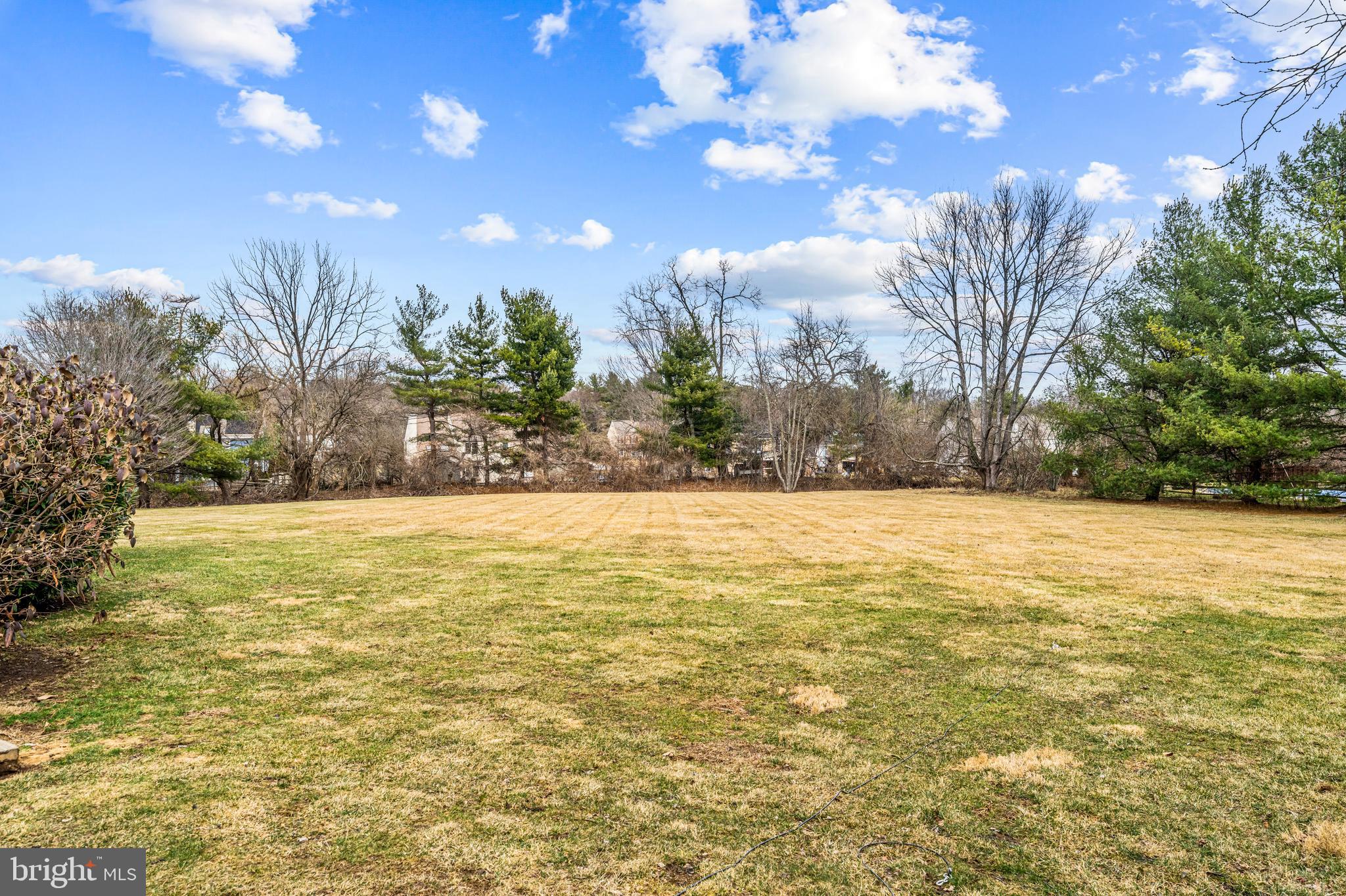 SUNWOOD FARM - Residential