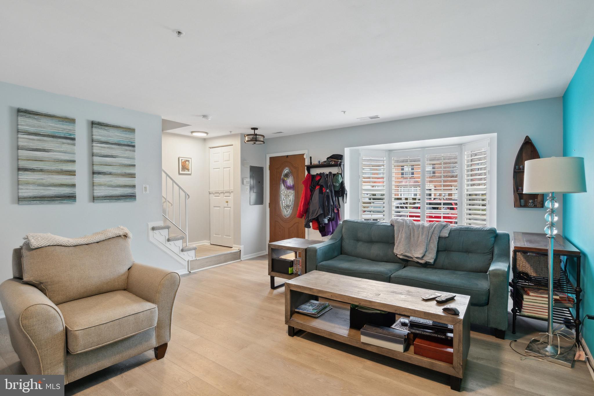 STONEY BEACH - Residential