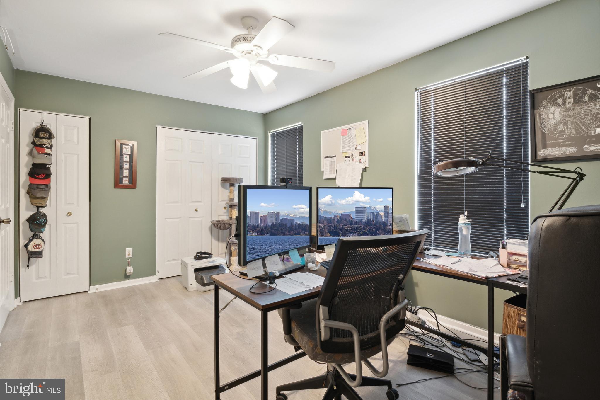 STONEY BEACH - Residential