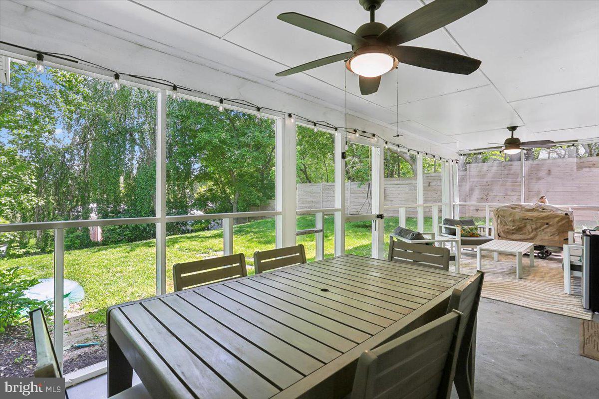 MAPLEWOOD MANOR - Residential