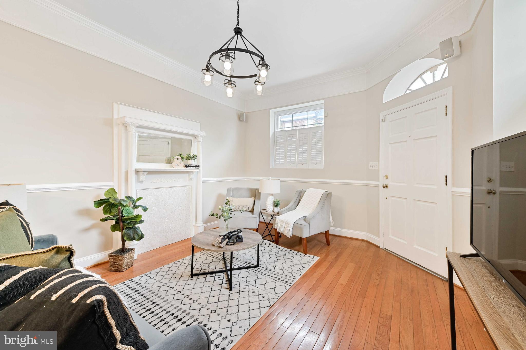 RIVERSIDE - Residential