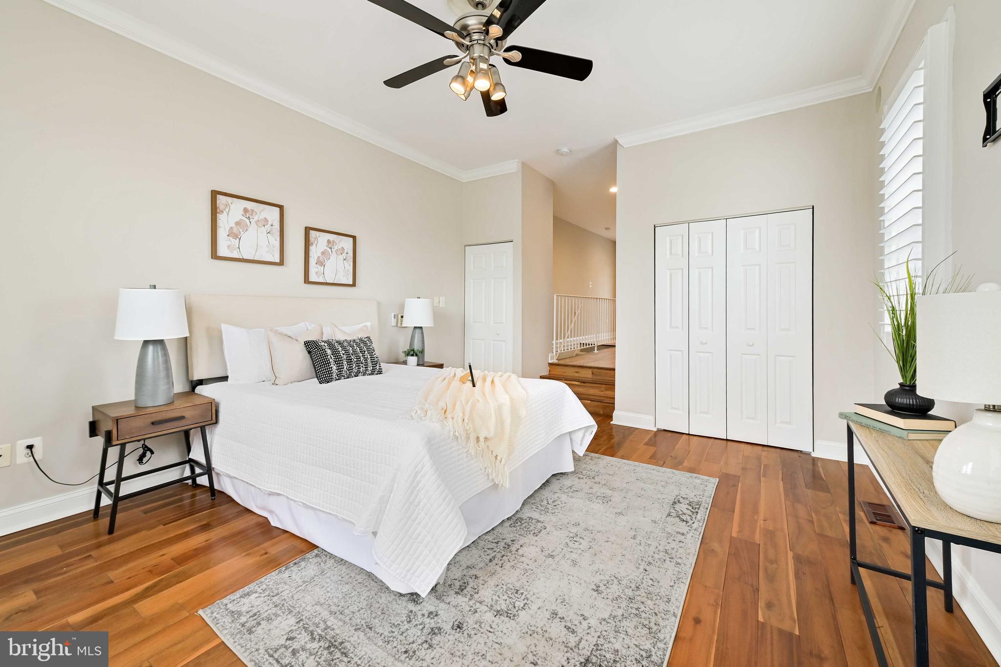 RIVERSIDE - Residential