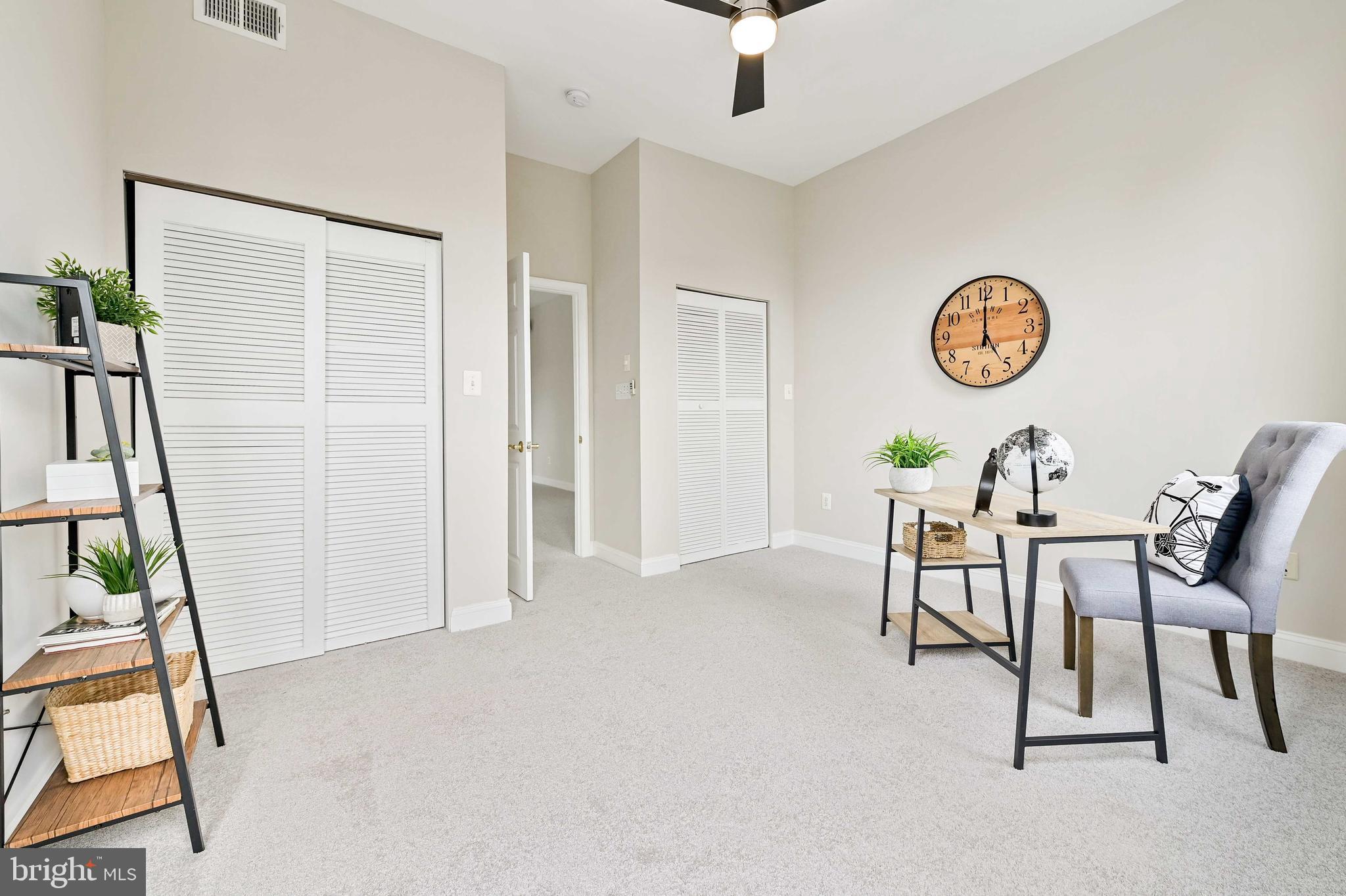 RIVERSIDE - Residential