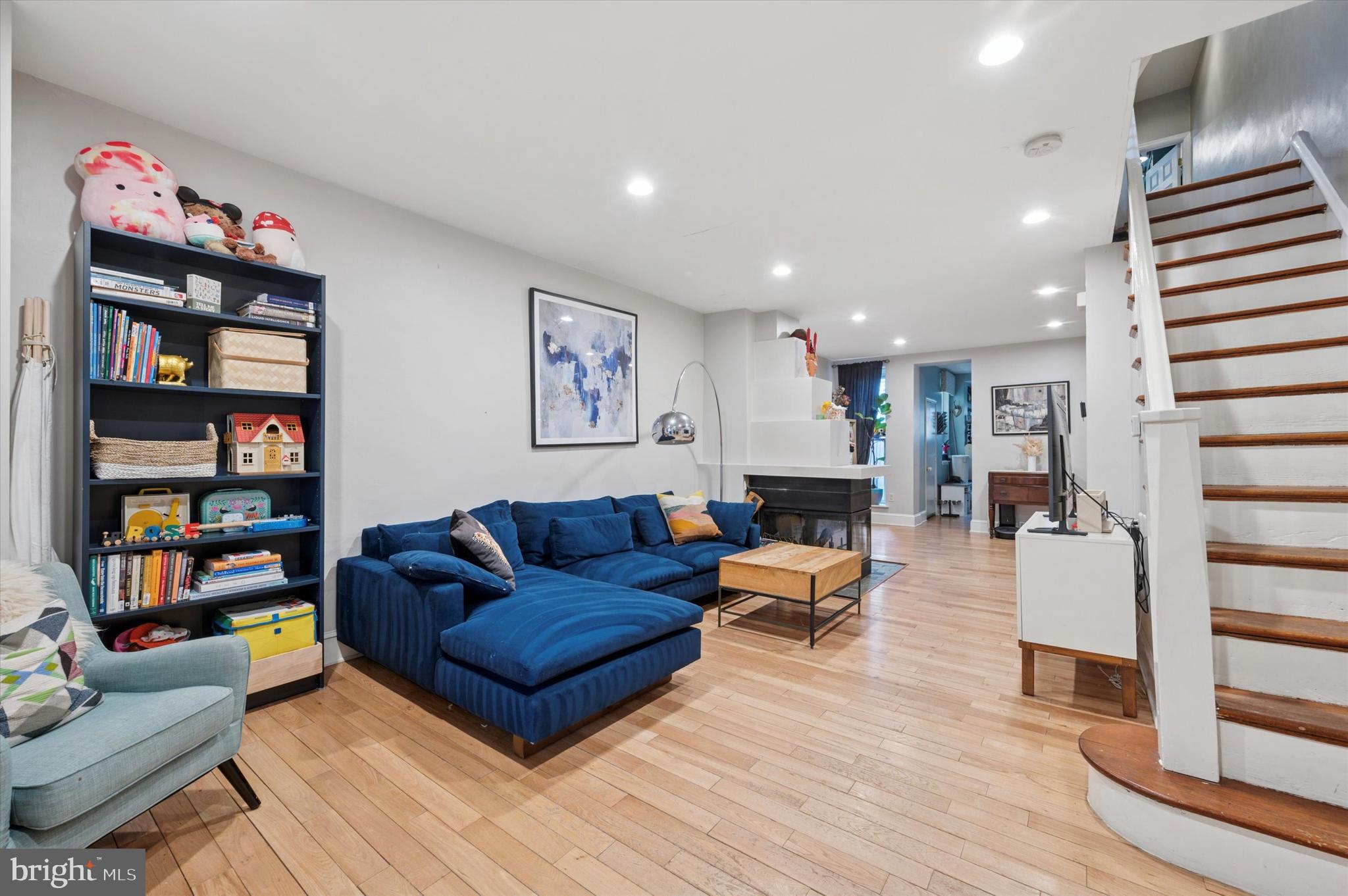 FAIRMOUNT - Residential