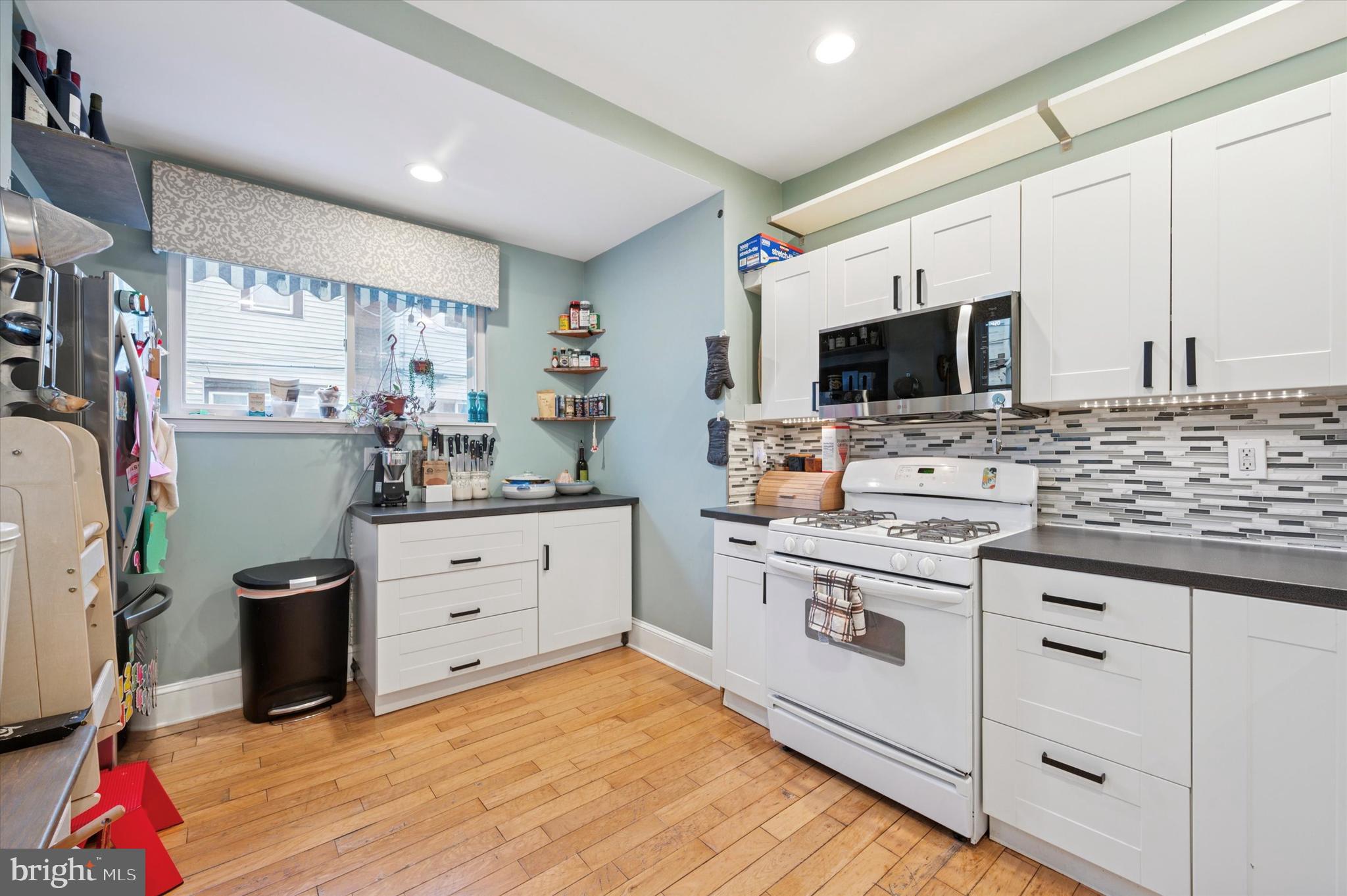 FAIRMOUNT - Residential