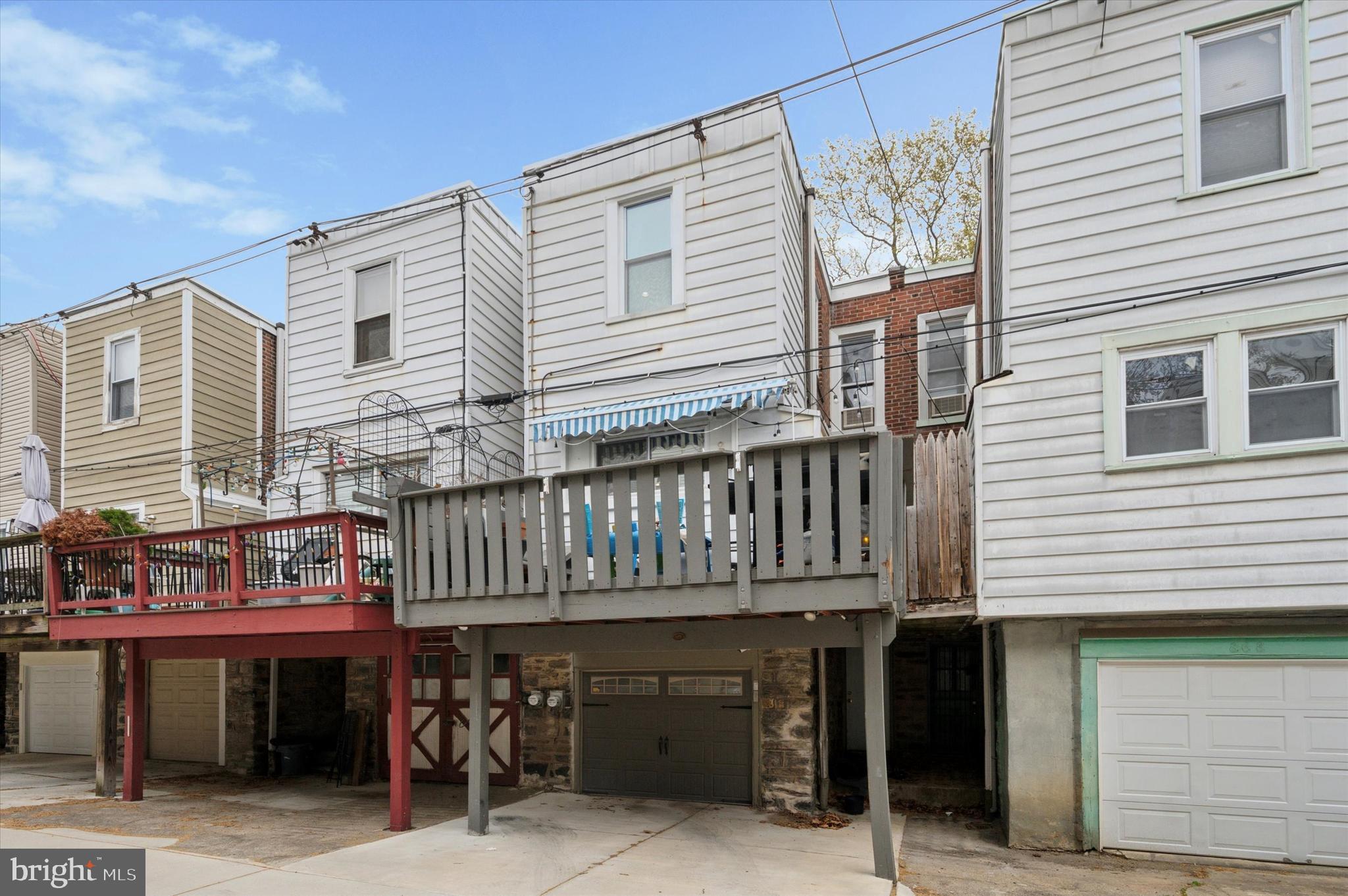 FAIRMOUNT - Residential