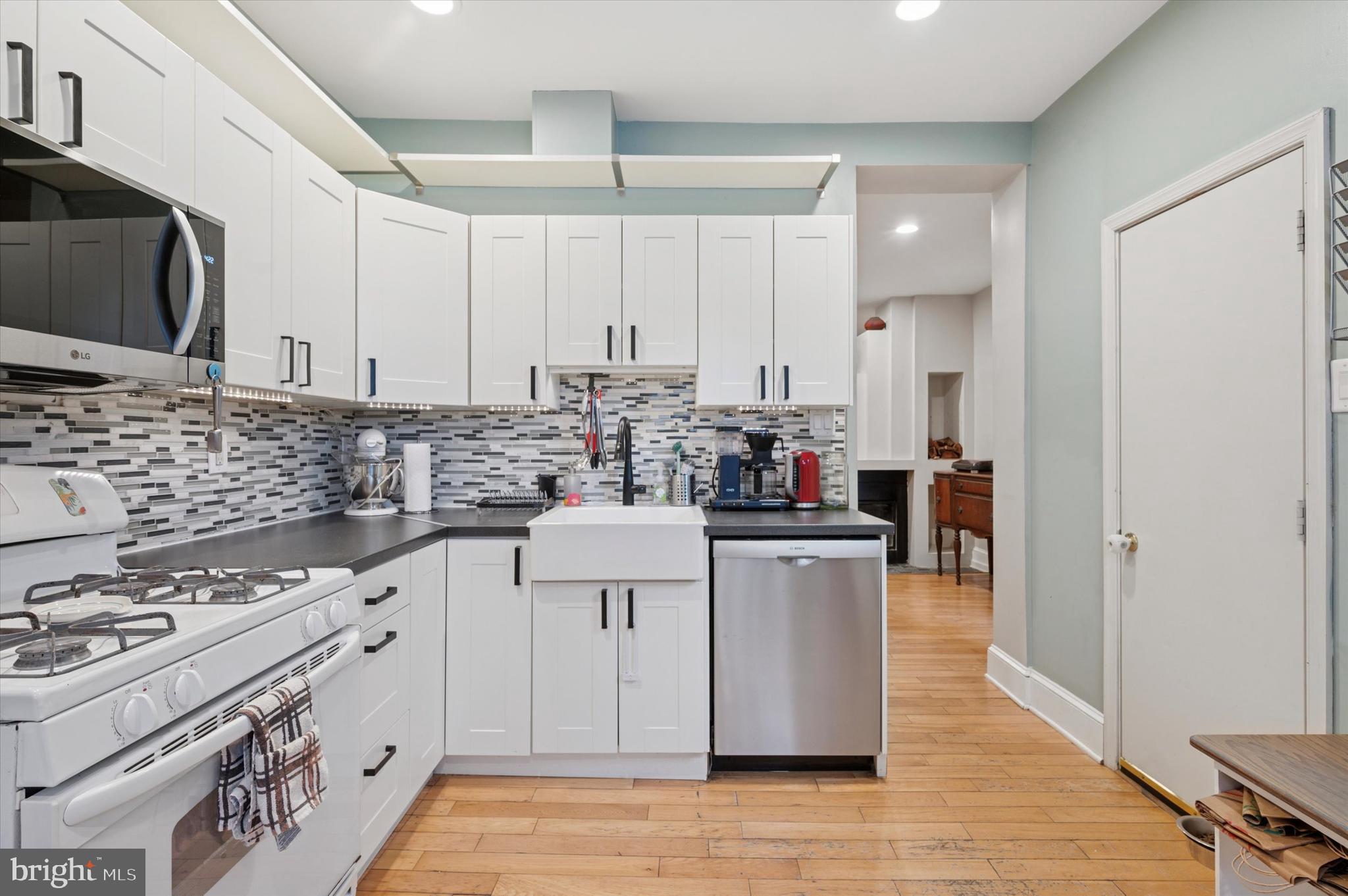 FAIRMOUNT - Residential