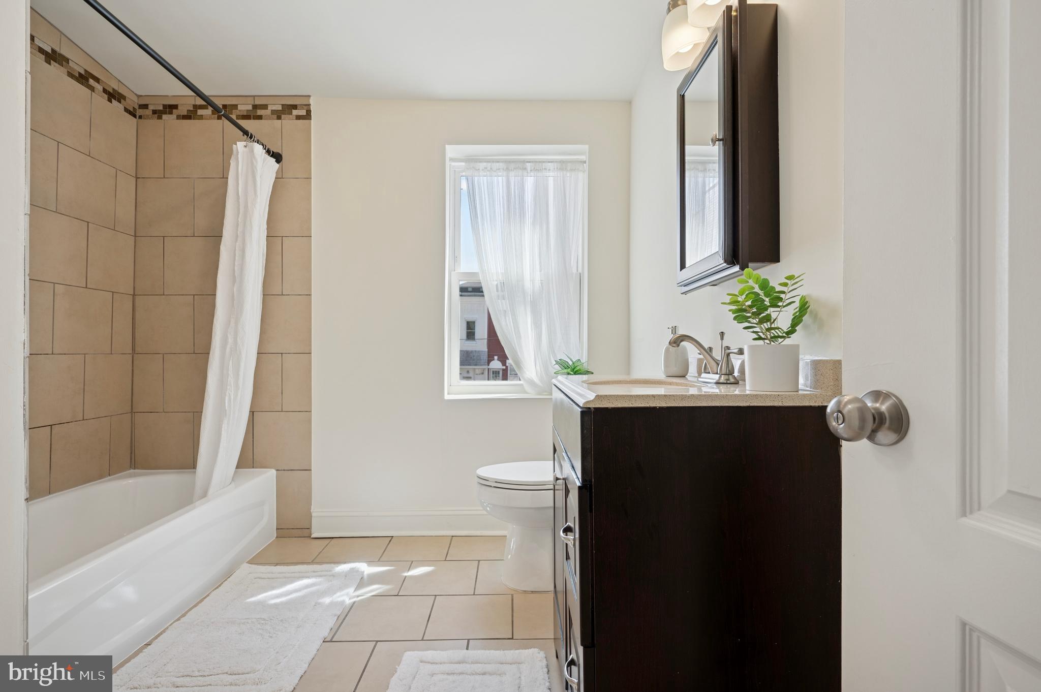 OLDE RICHMOND - Residential