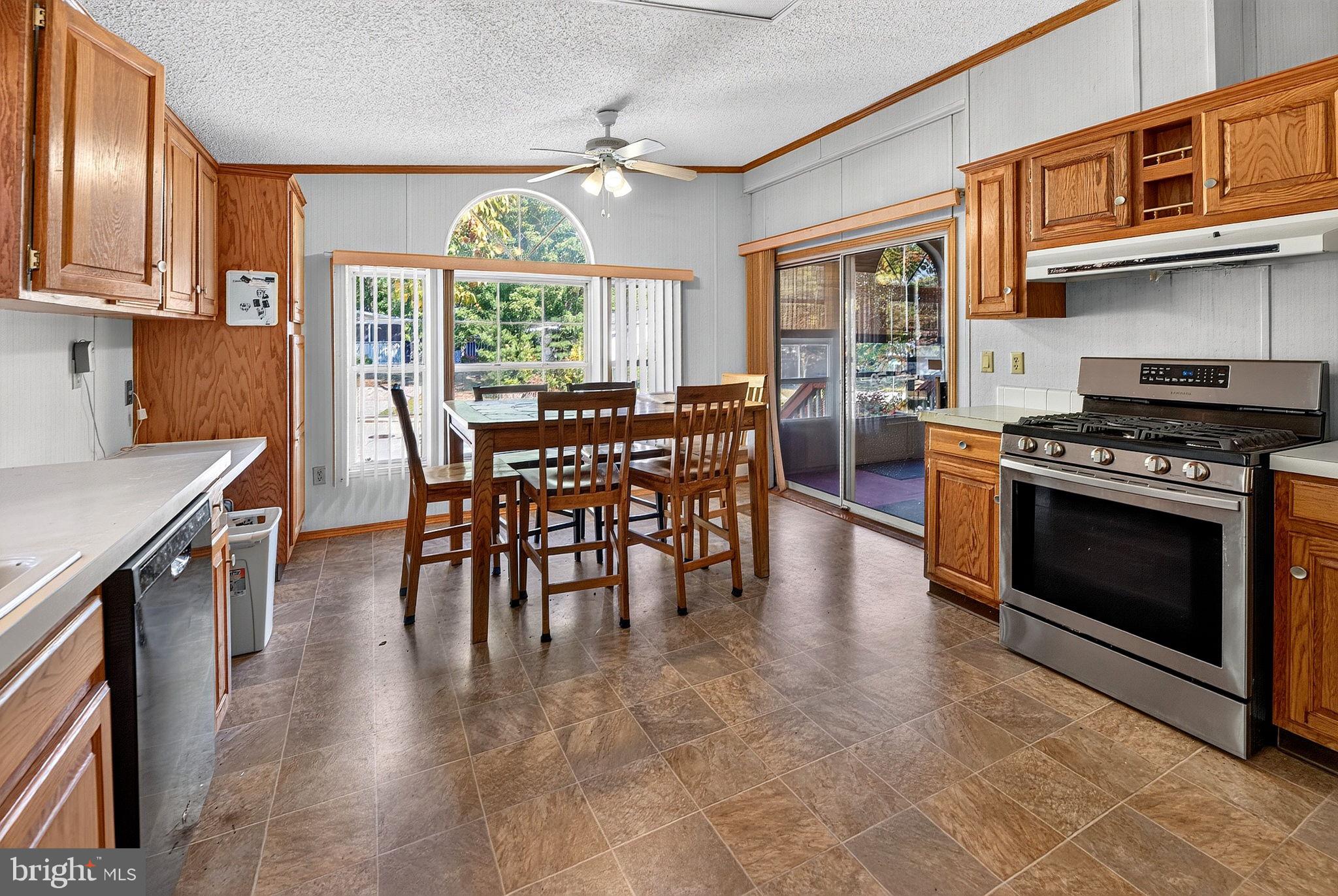 79 SHENANDOAH DRIVE