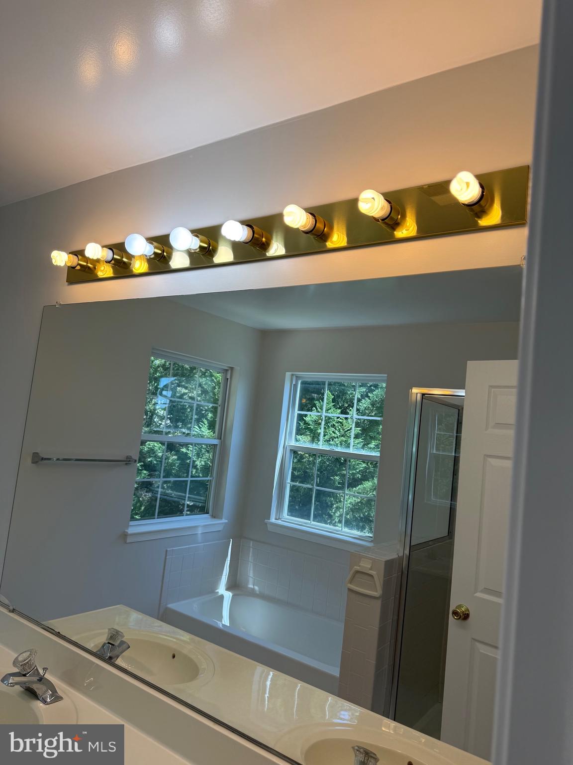 KENWOOD PARK - Residential