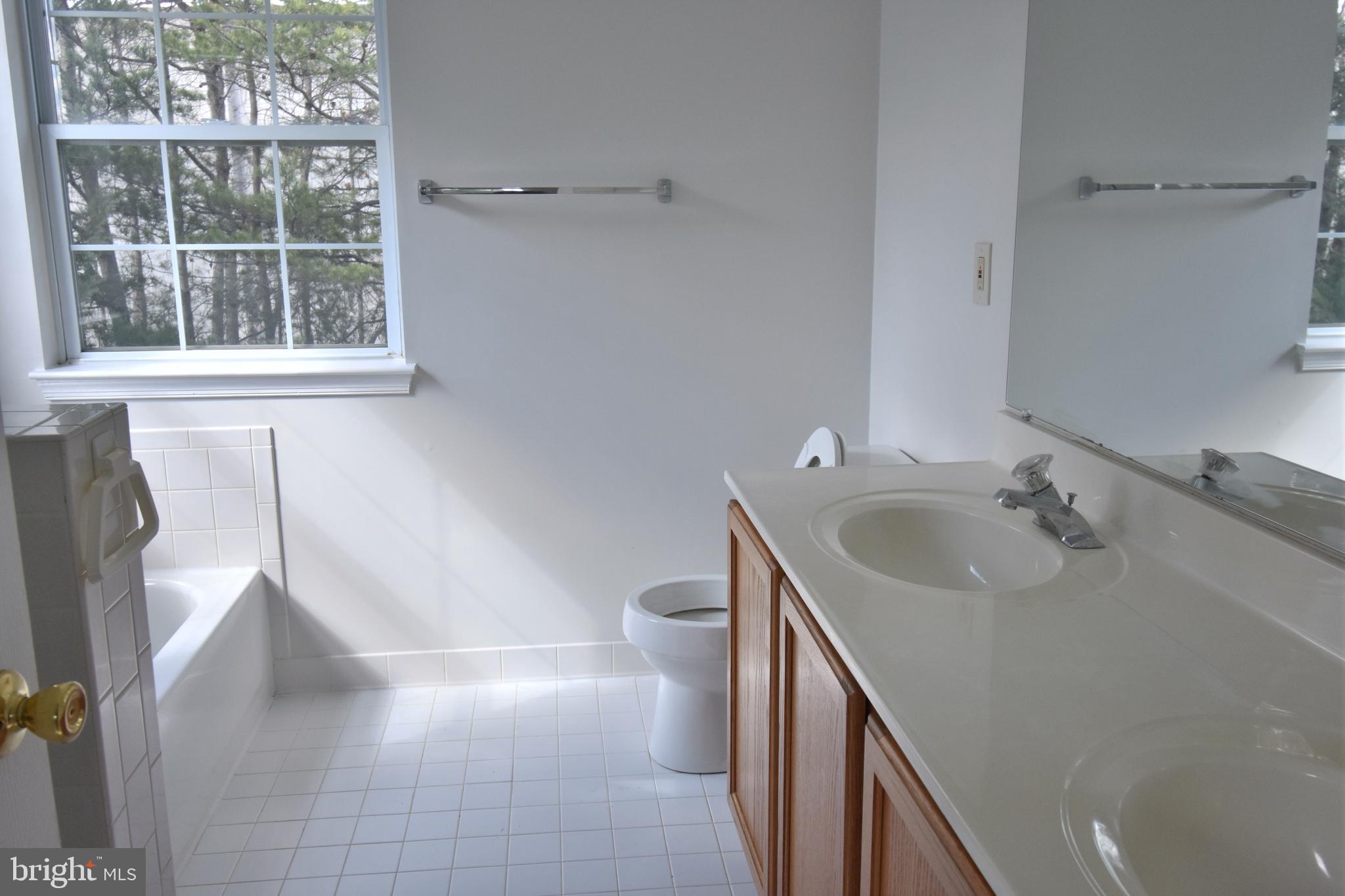 KENWOOD PARK - Residential