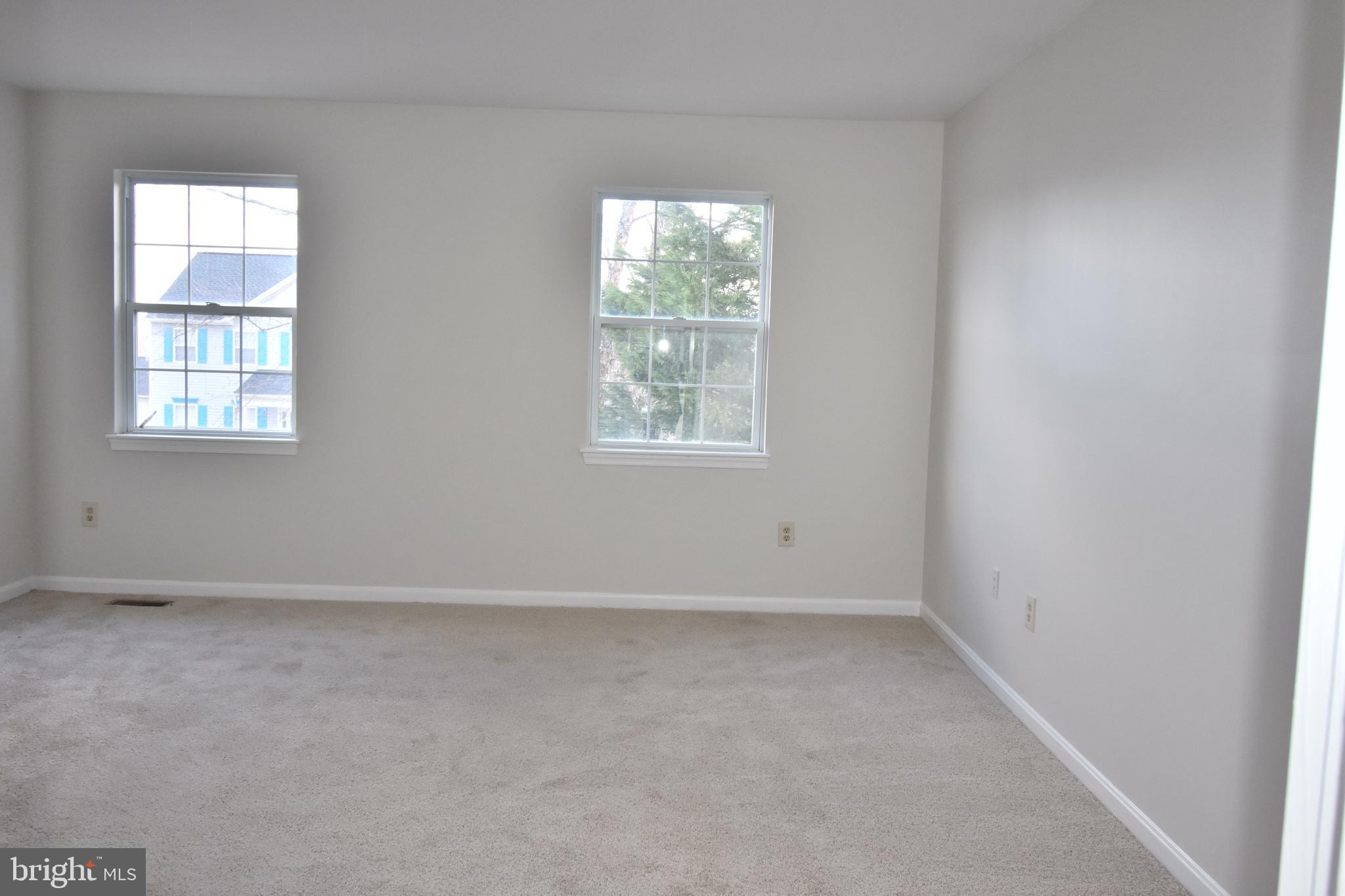 KENWOOD PARK - Residential