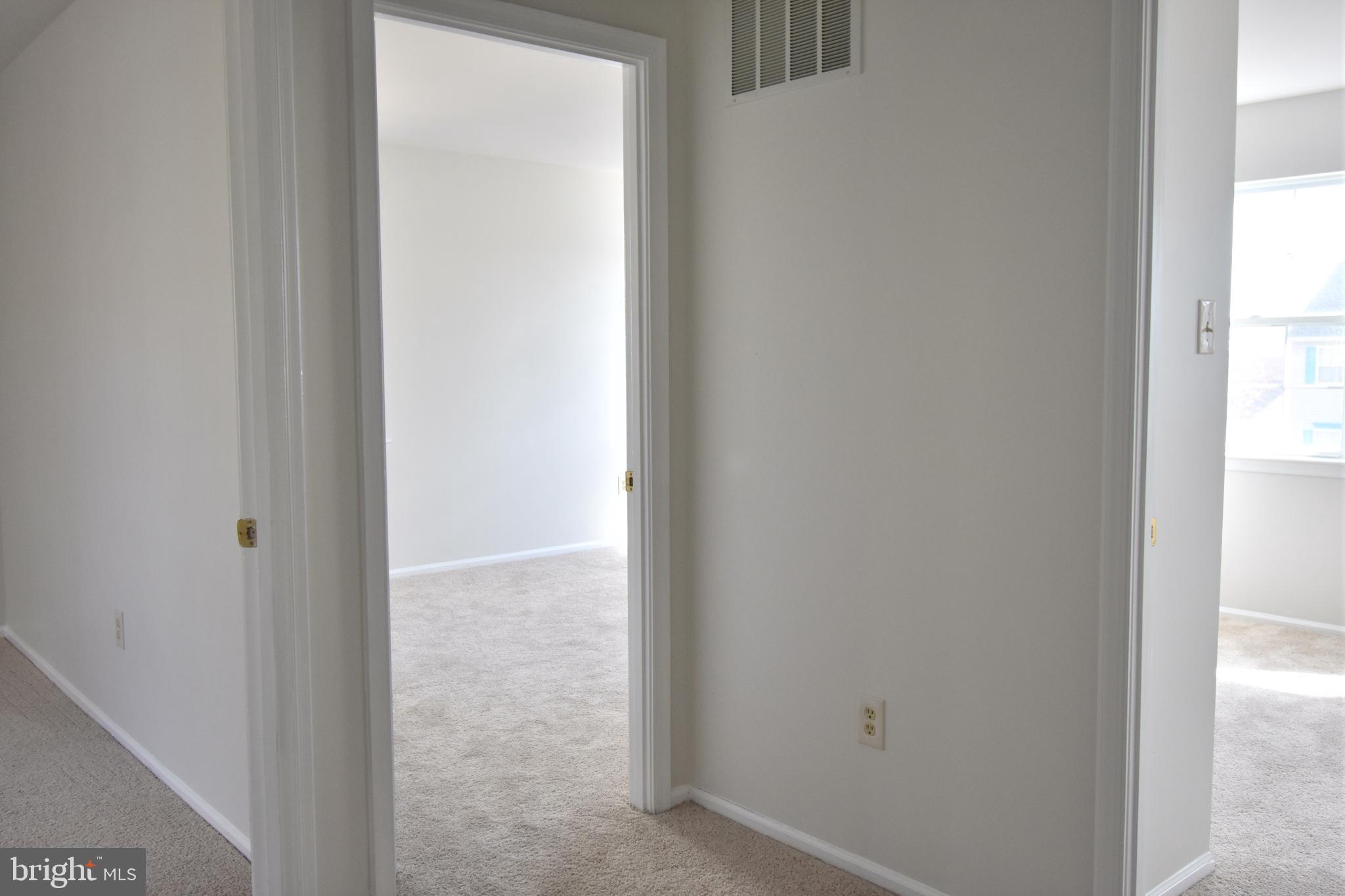 KENWOOD PARK - Residential