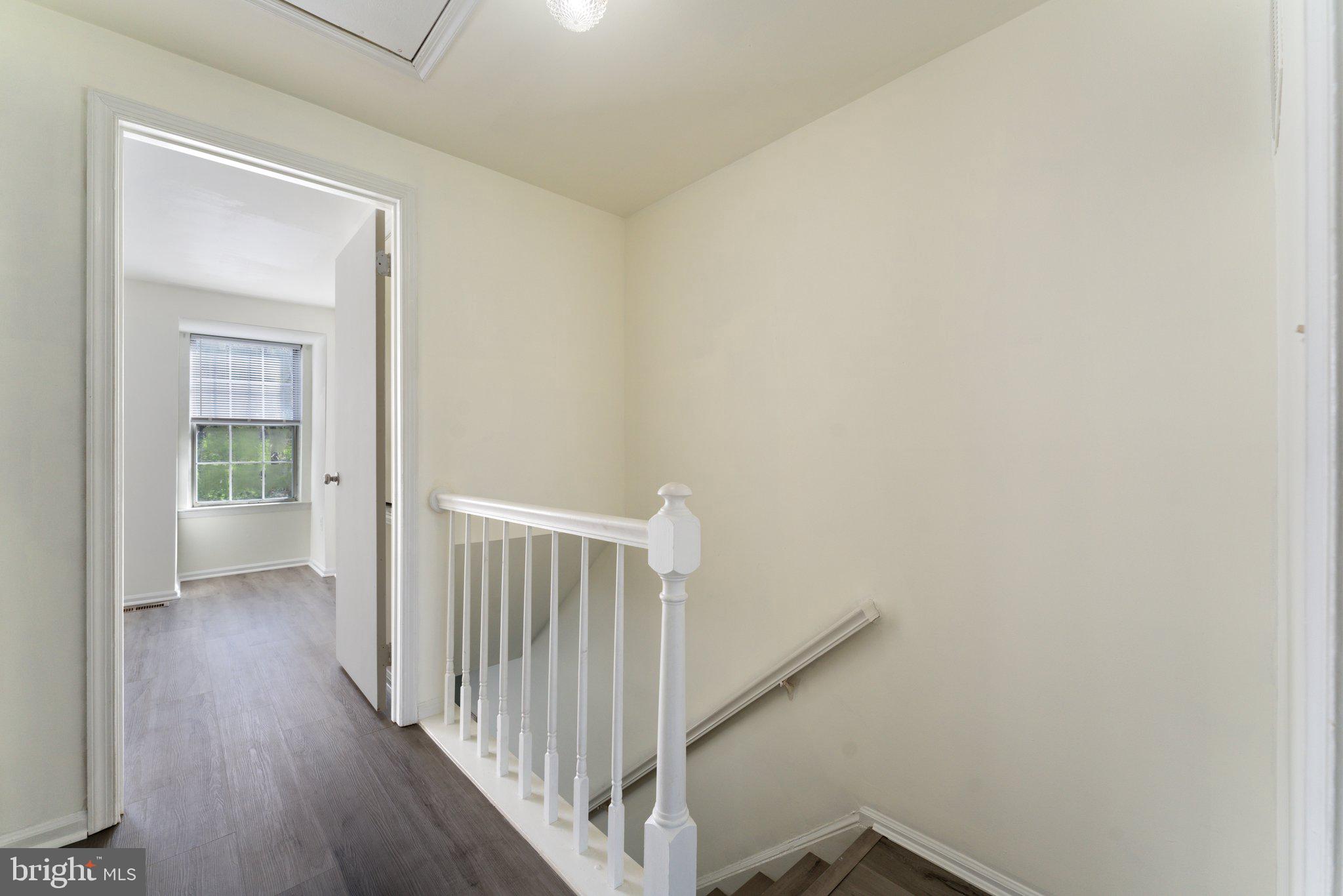 COUNTRYSIDE - Residential