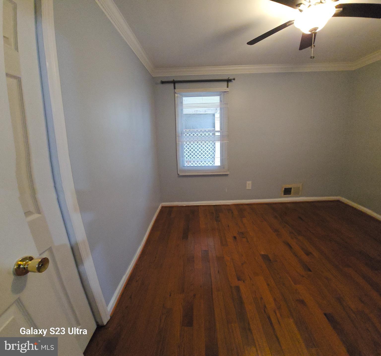 GLASSELWOOD - Residential Lease