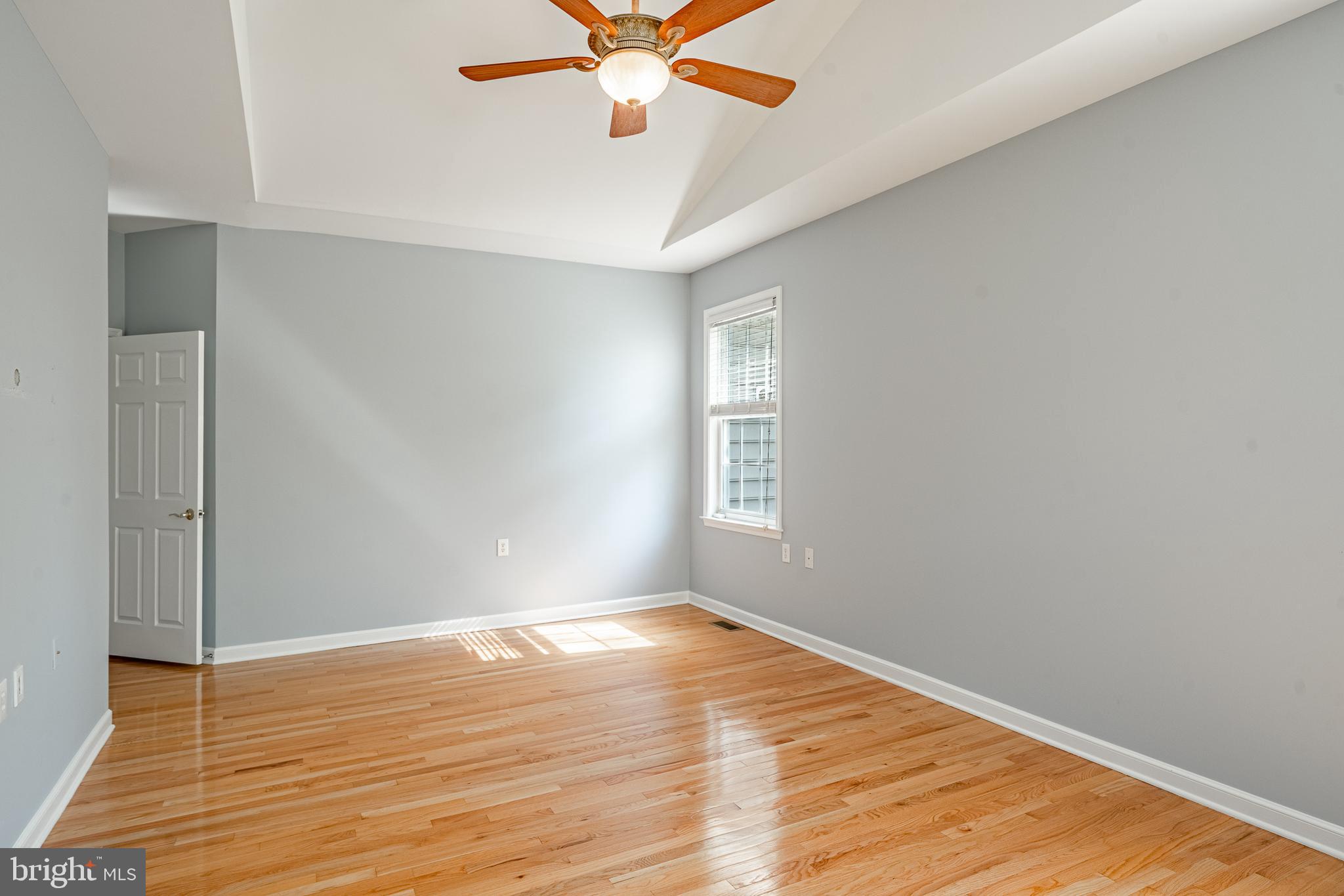 VILLAGES AT HILLVIEW - Residential