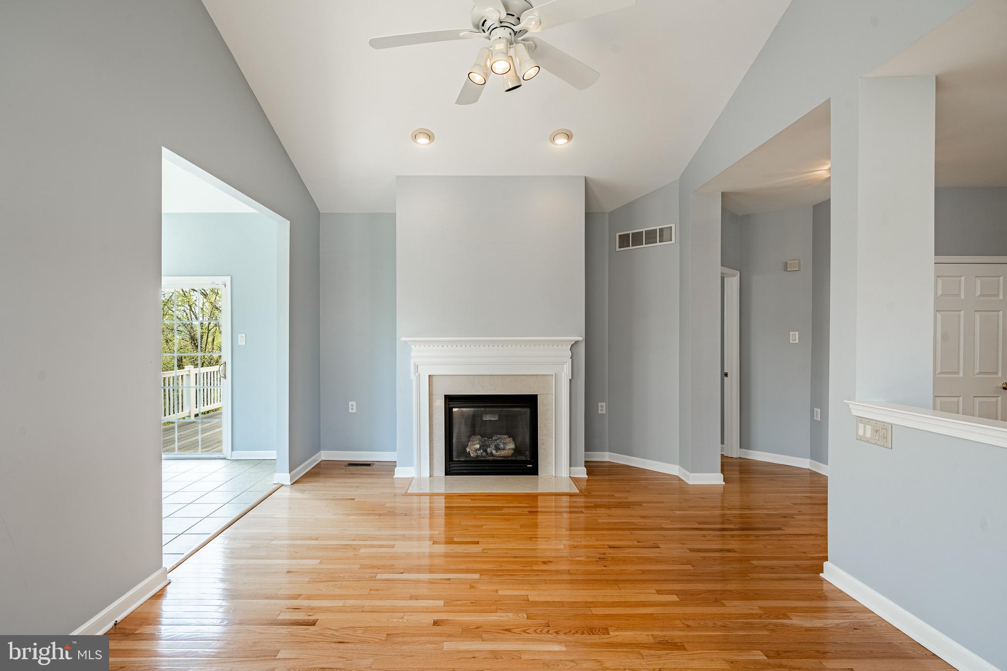 VILLAGES AT HILLVIEW - Residential