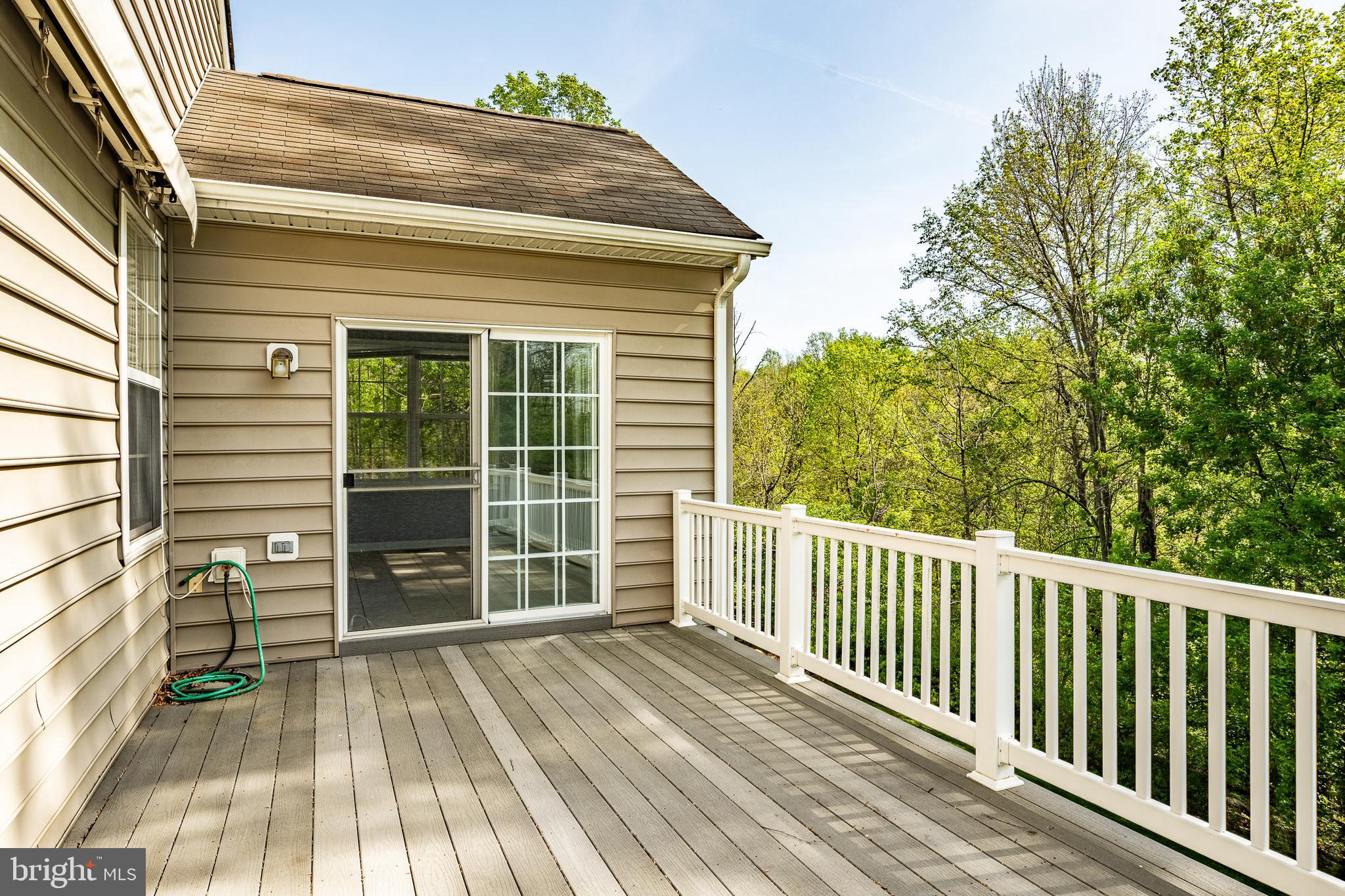 VILLAGES AT HILLVIEW - Residential