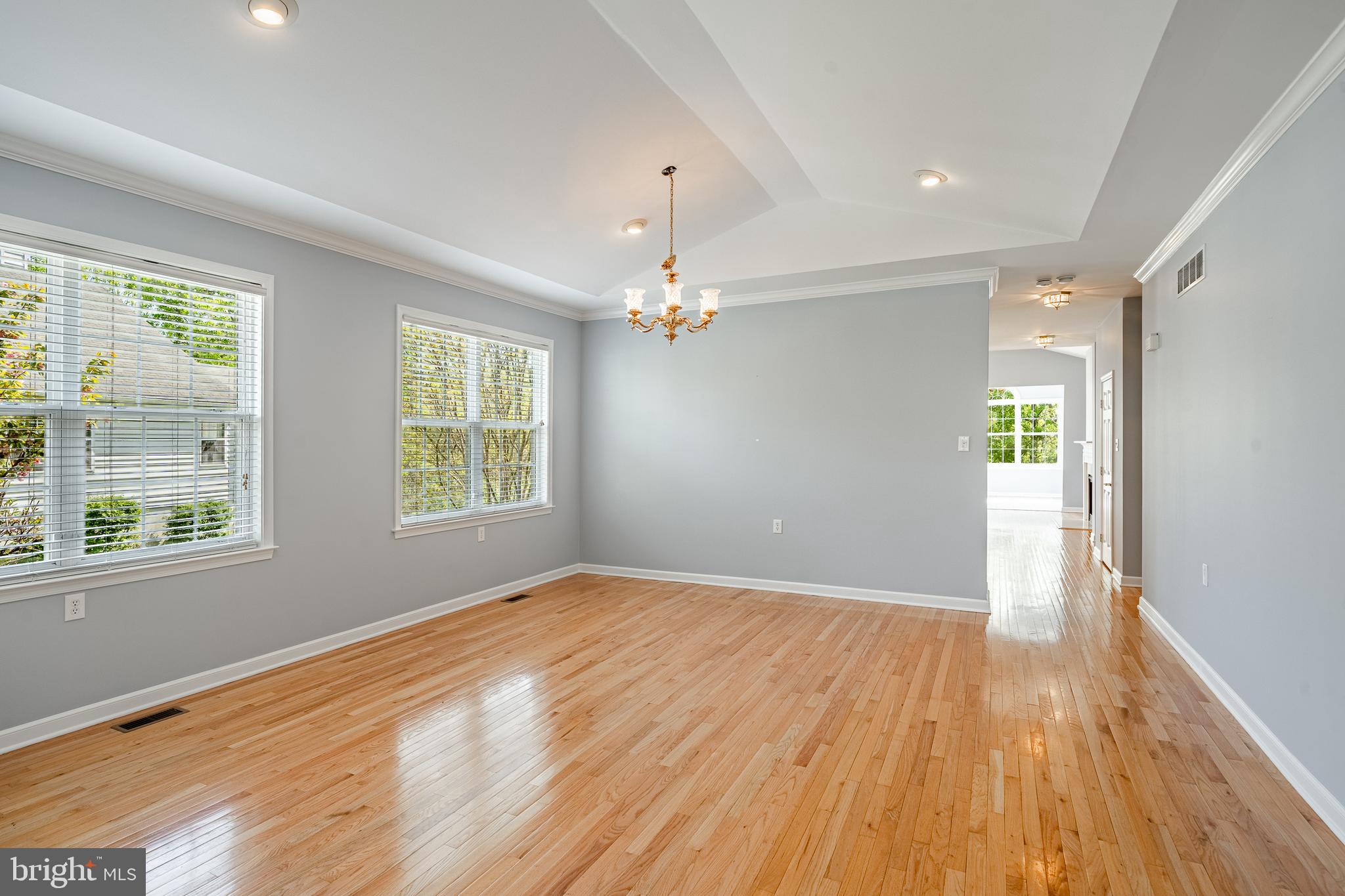 VILLAGES AT HILLVIEW - Residential