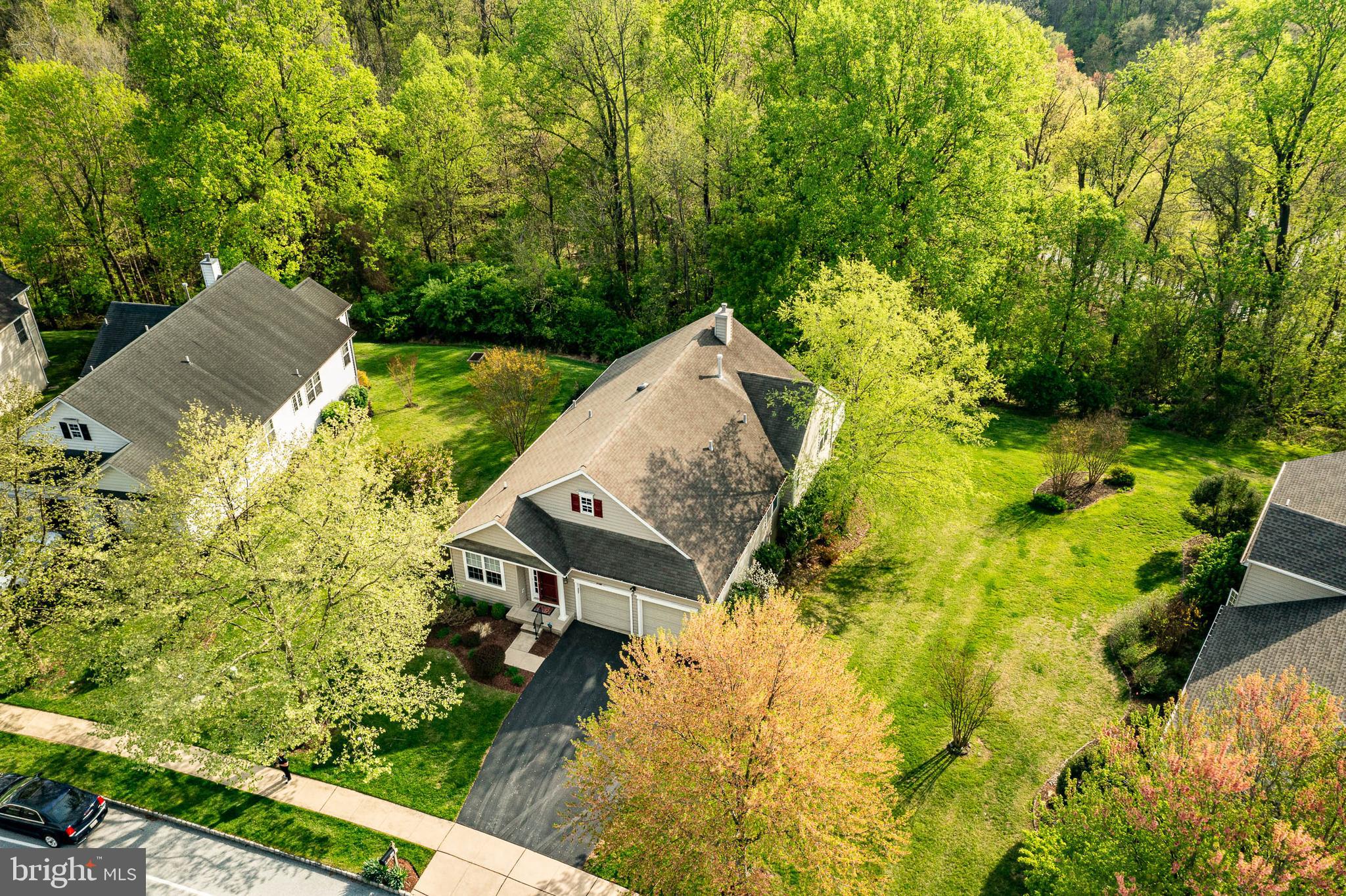 VILLAGES AT HILLVIEW - Residential