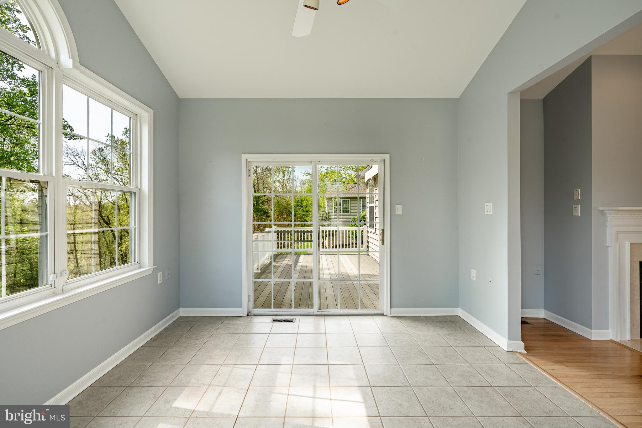 VILLAGES AT HILLVIEW - Residential