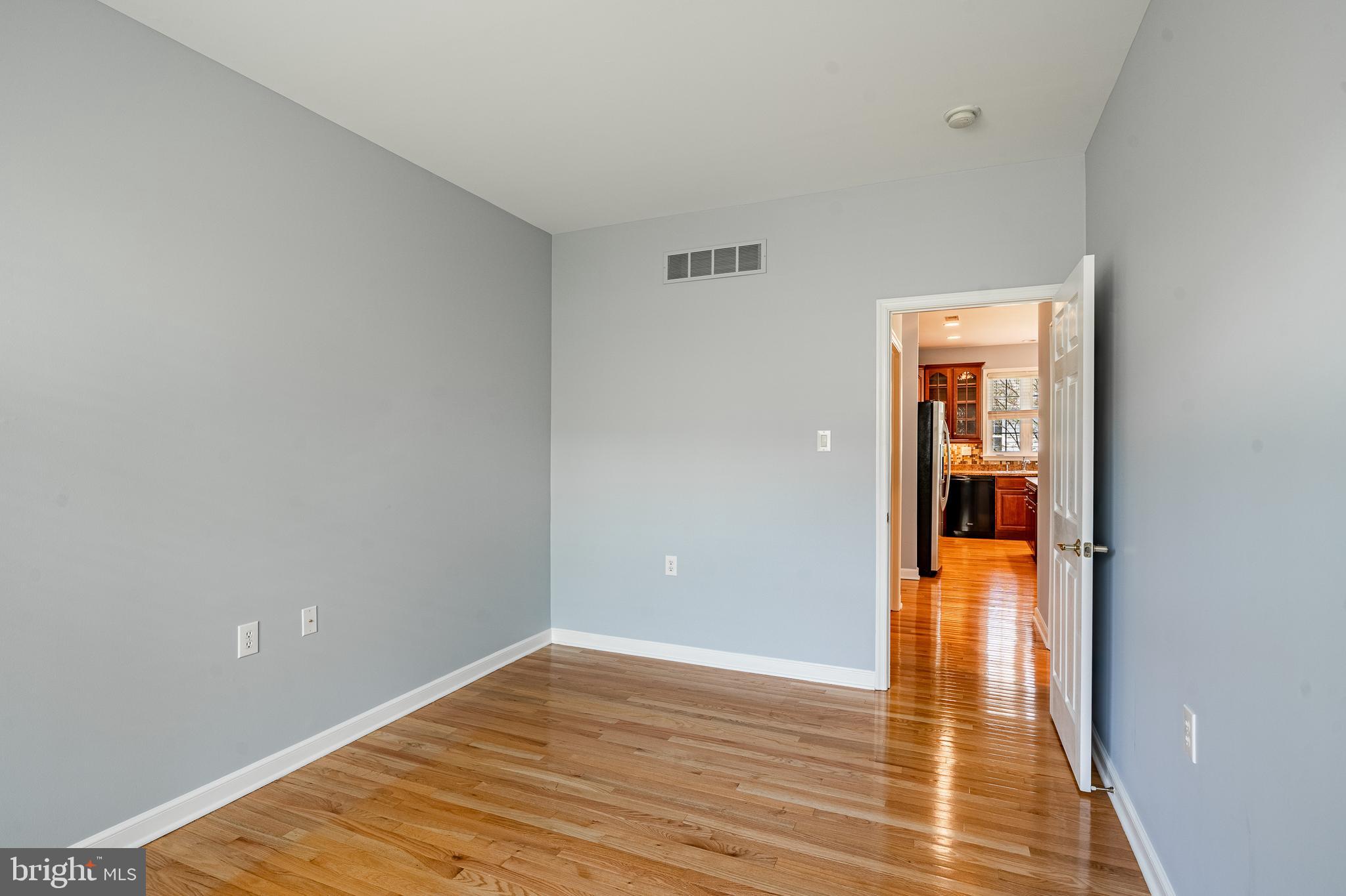 VILLAGES AT HILLVIEW - Residential