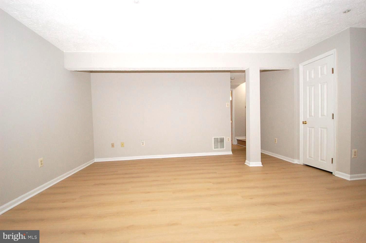 WYNDEMERE - Residential