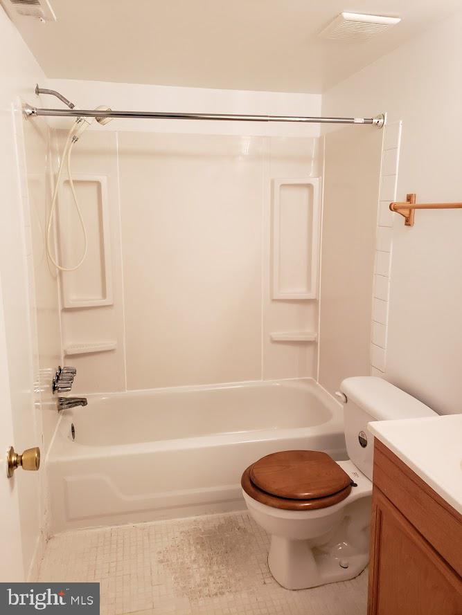 GREENBELT - Residential Lease