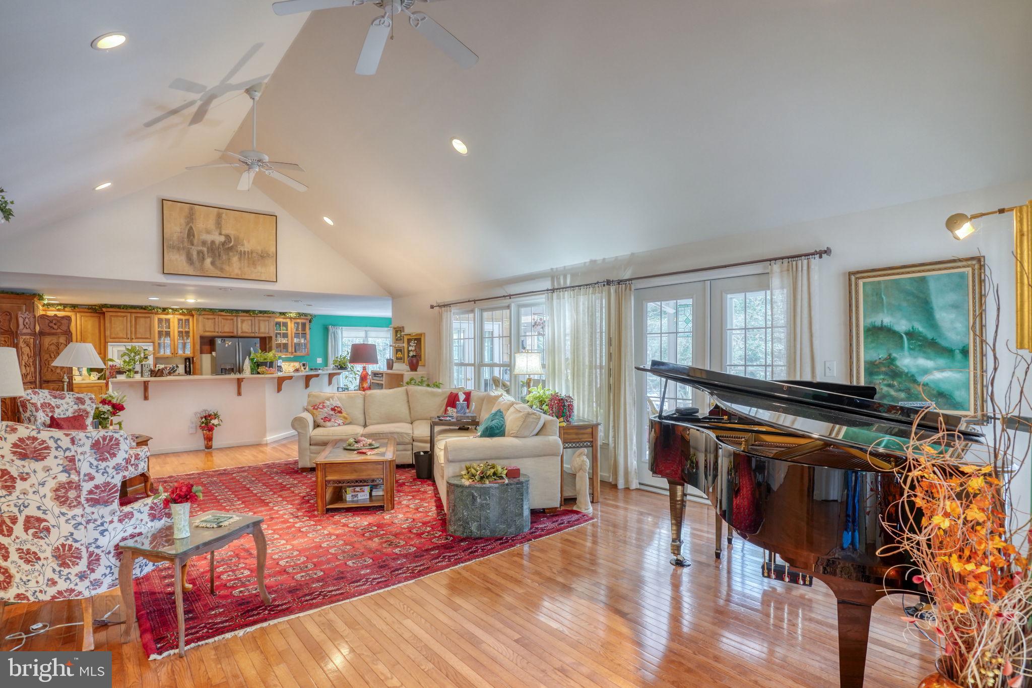 WOLFE RUNNE - Residential