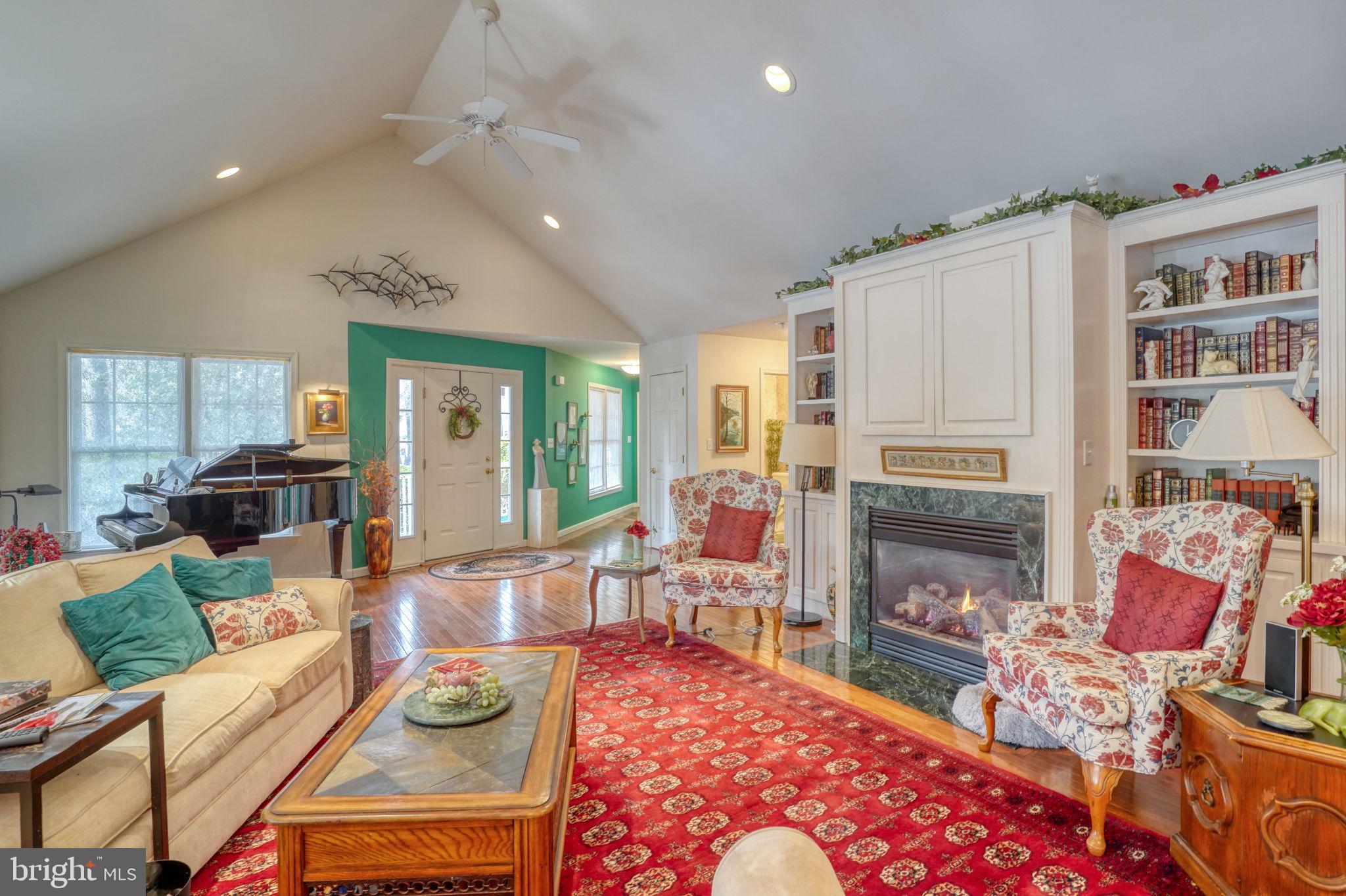 WOLFE RUNNE - Residential