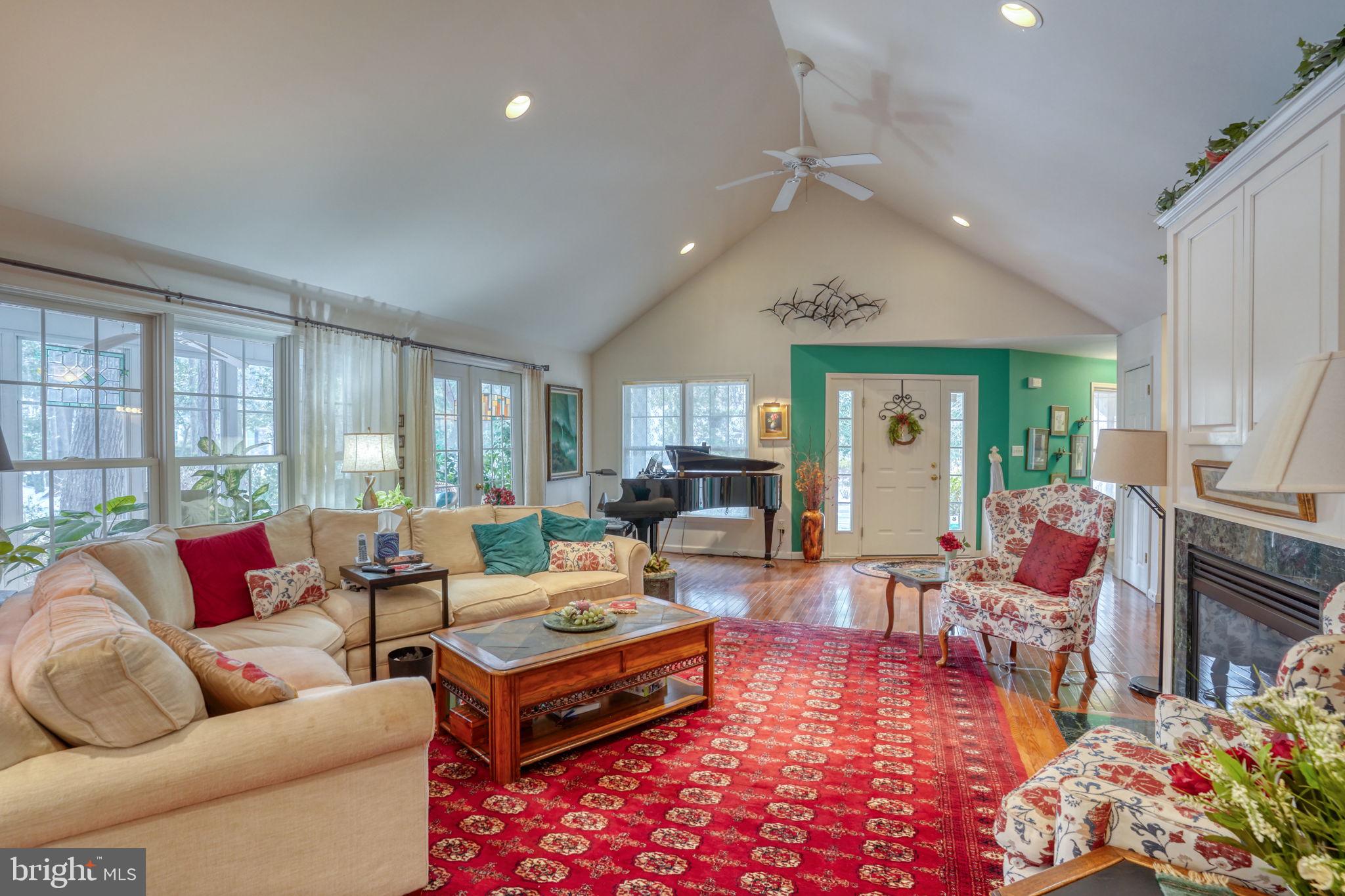 WOLFE RUNNE - Residential