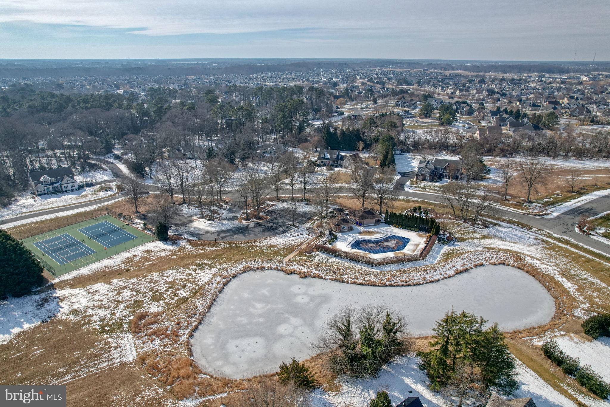 WOLFE RUNNE - Residential