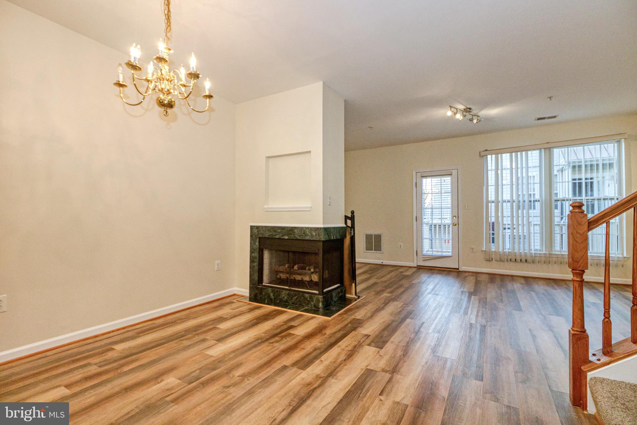 MONOCACY CROSSING - Residential Lease