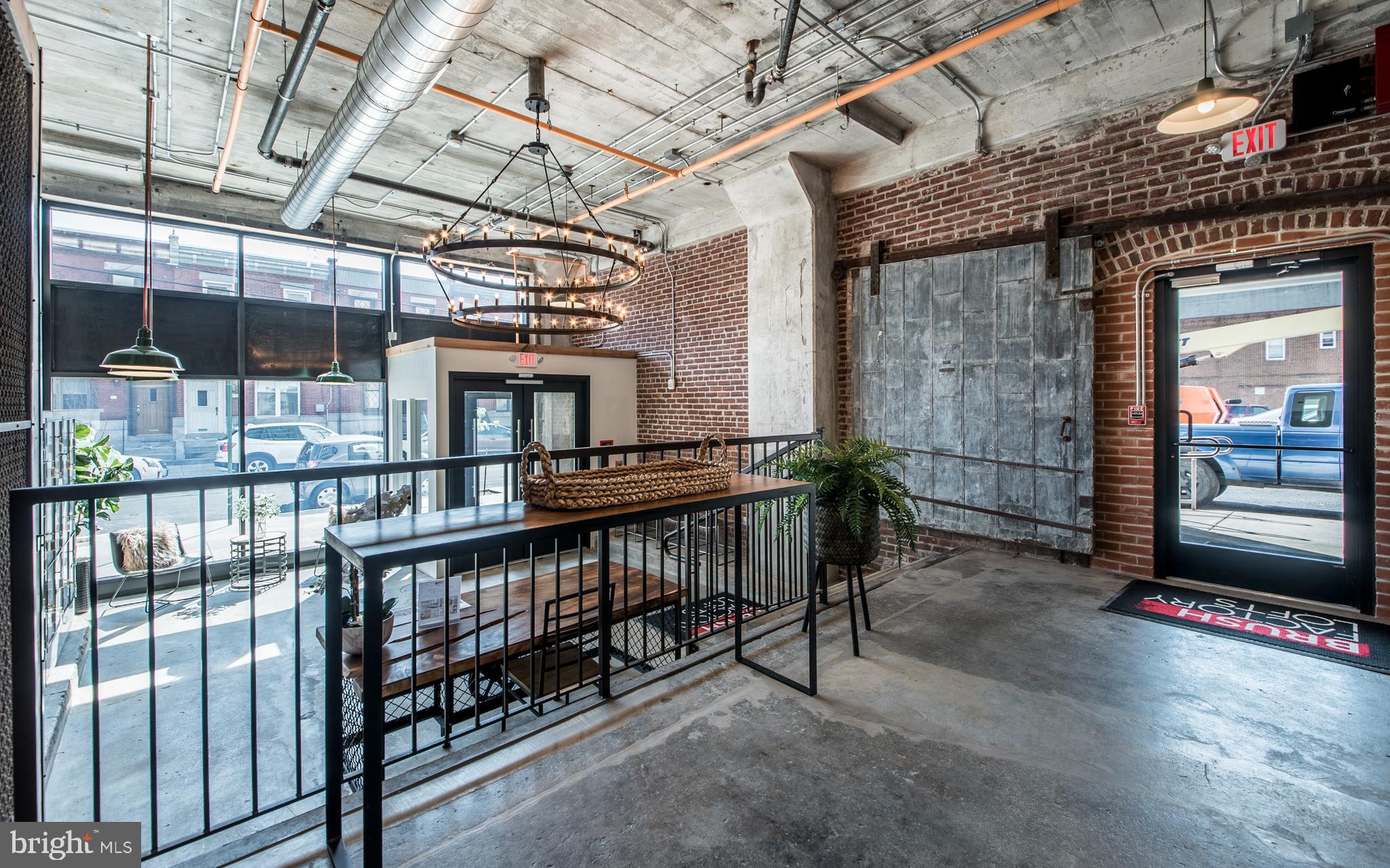 LOWER MOYAMENSING - Residential Lease