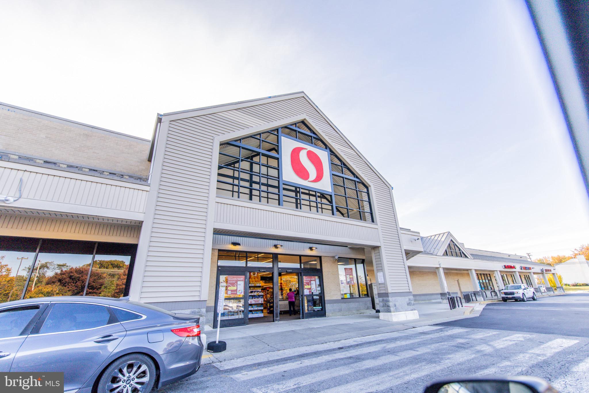 OXFORD LANDING - Residential Lease