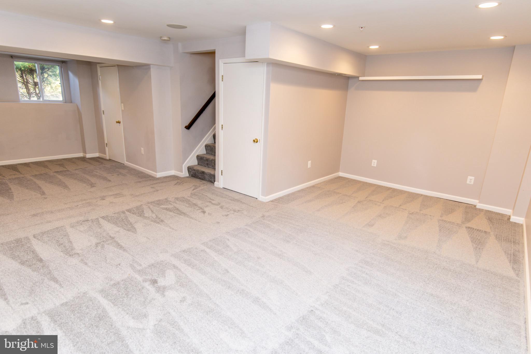 OXFORD LANDING - Residential Lease