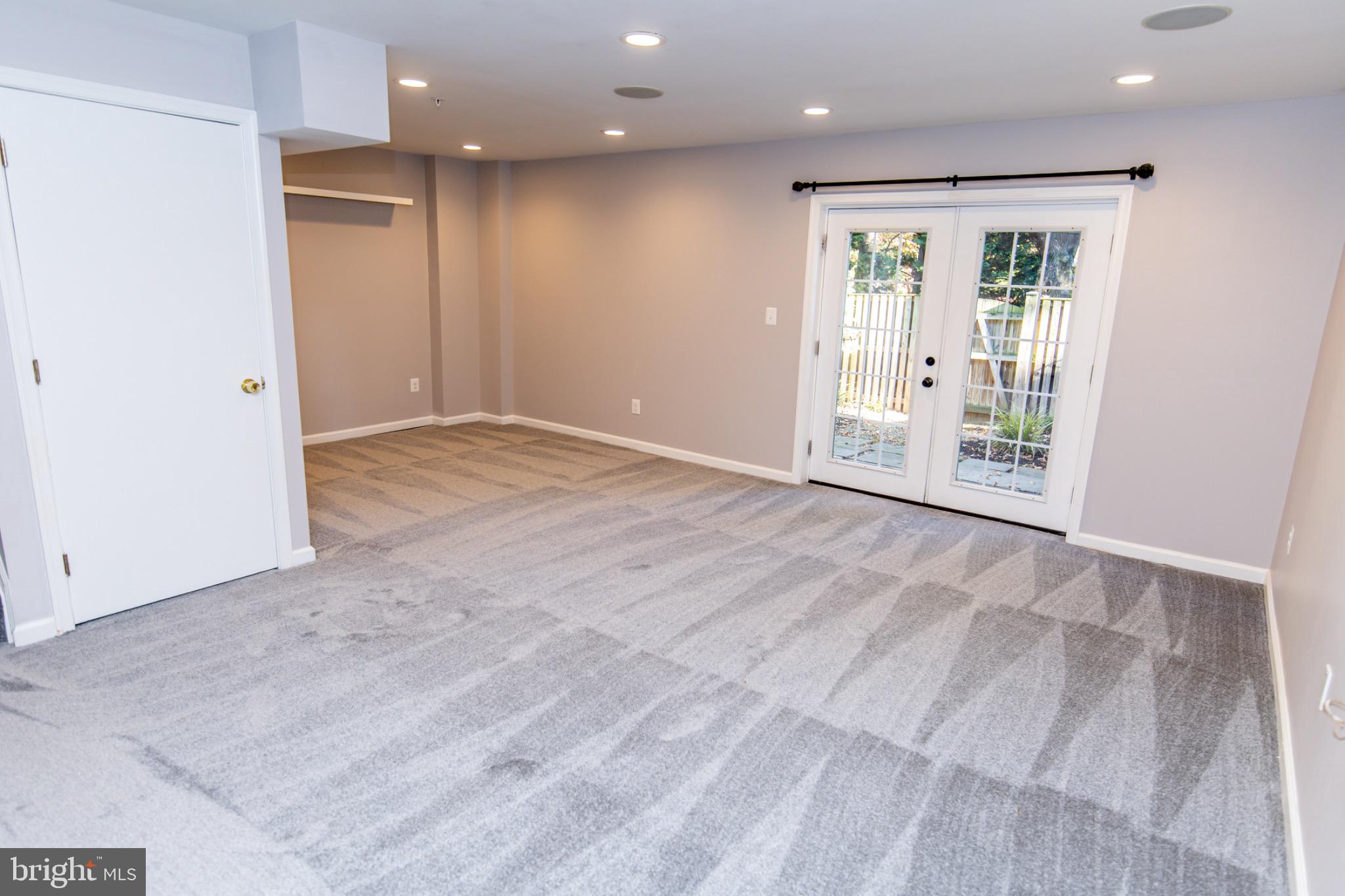 OXFORD LANDING - Residential Lease