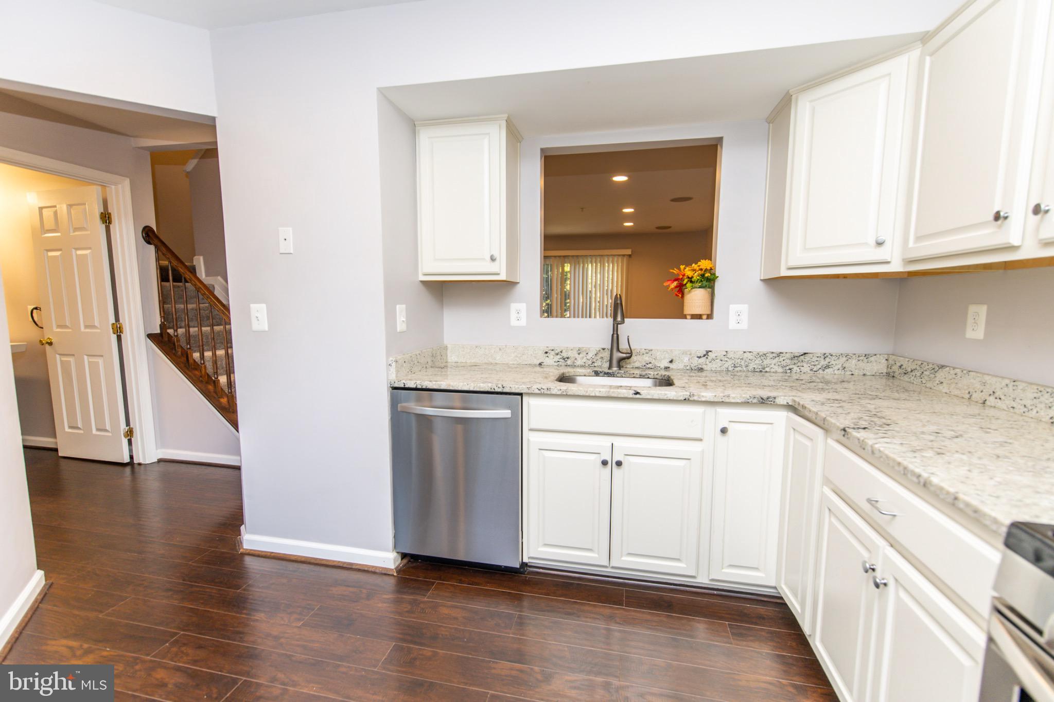 OXFORD LANDING - Residential Lease