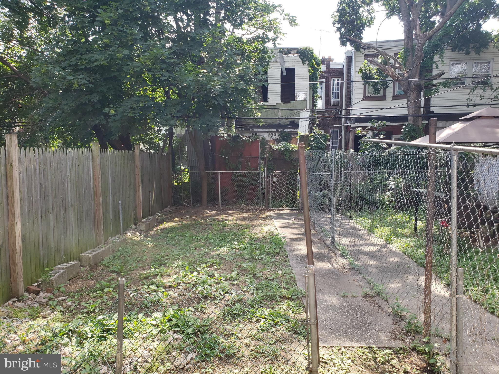 FRANKFORD - Residential