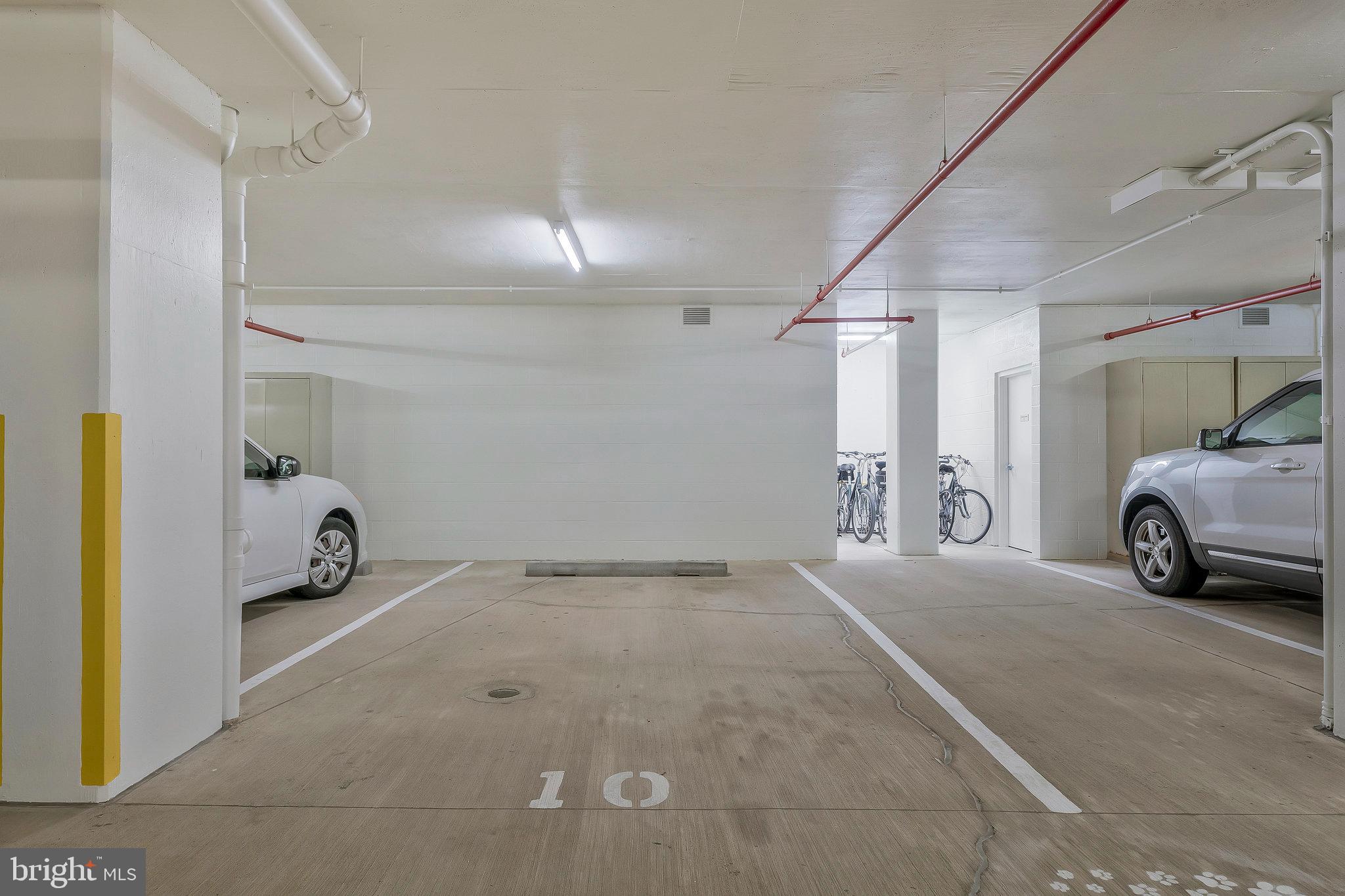 LANSDOWNE WOODS - Residential