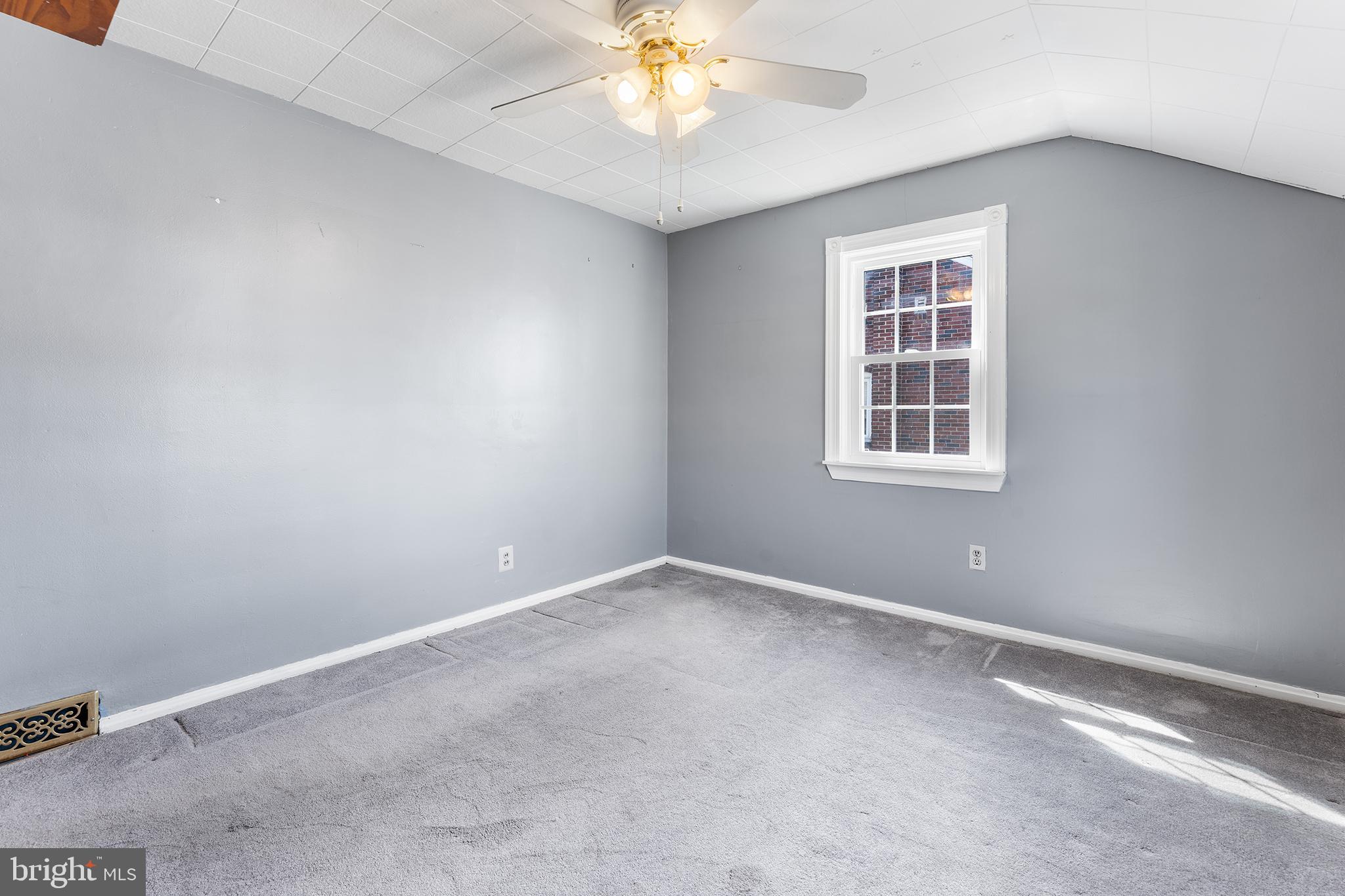 LEEDOM ESTS - Residential